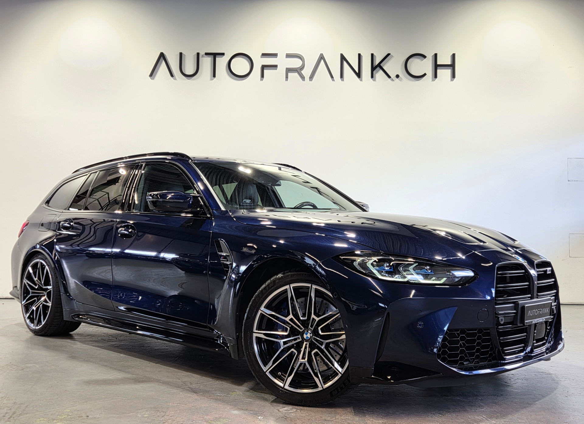 BMW M3 Competition xDrive Touring-image-0
