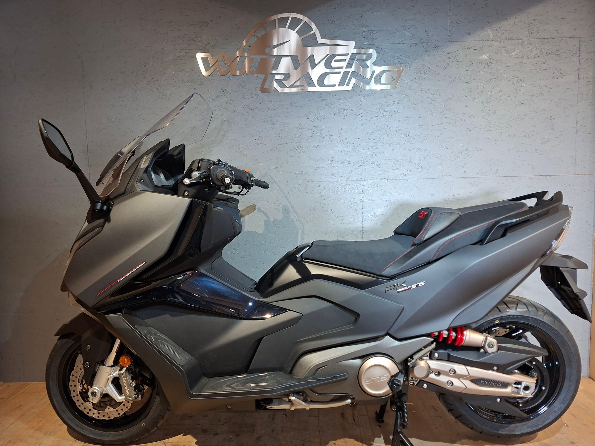 KYMCO 575I-image-1