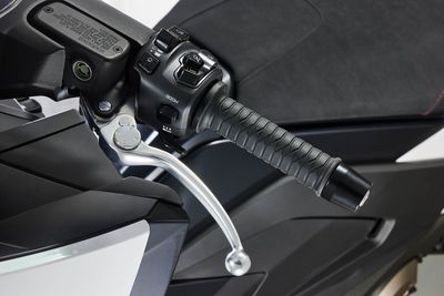 KYMCO 575I-image-11