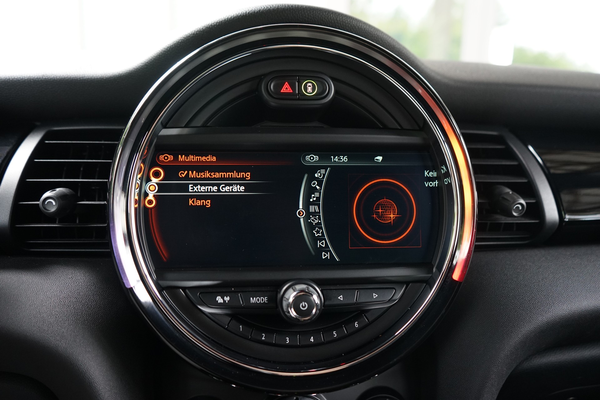 MINI Cooper S Cabriolet Steptronic-image-10