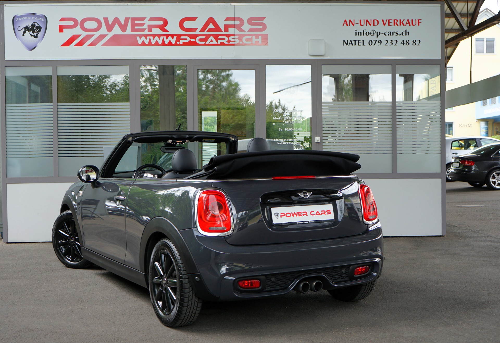 MINI Cooper S Cabriolet Steptronic-image-2