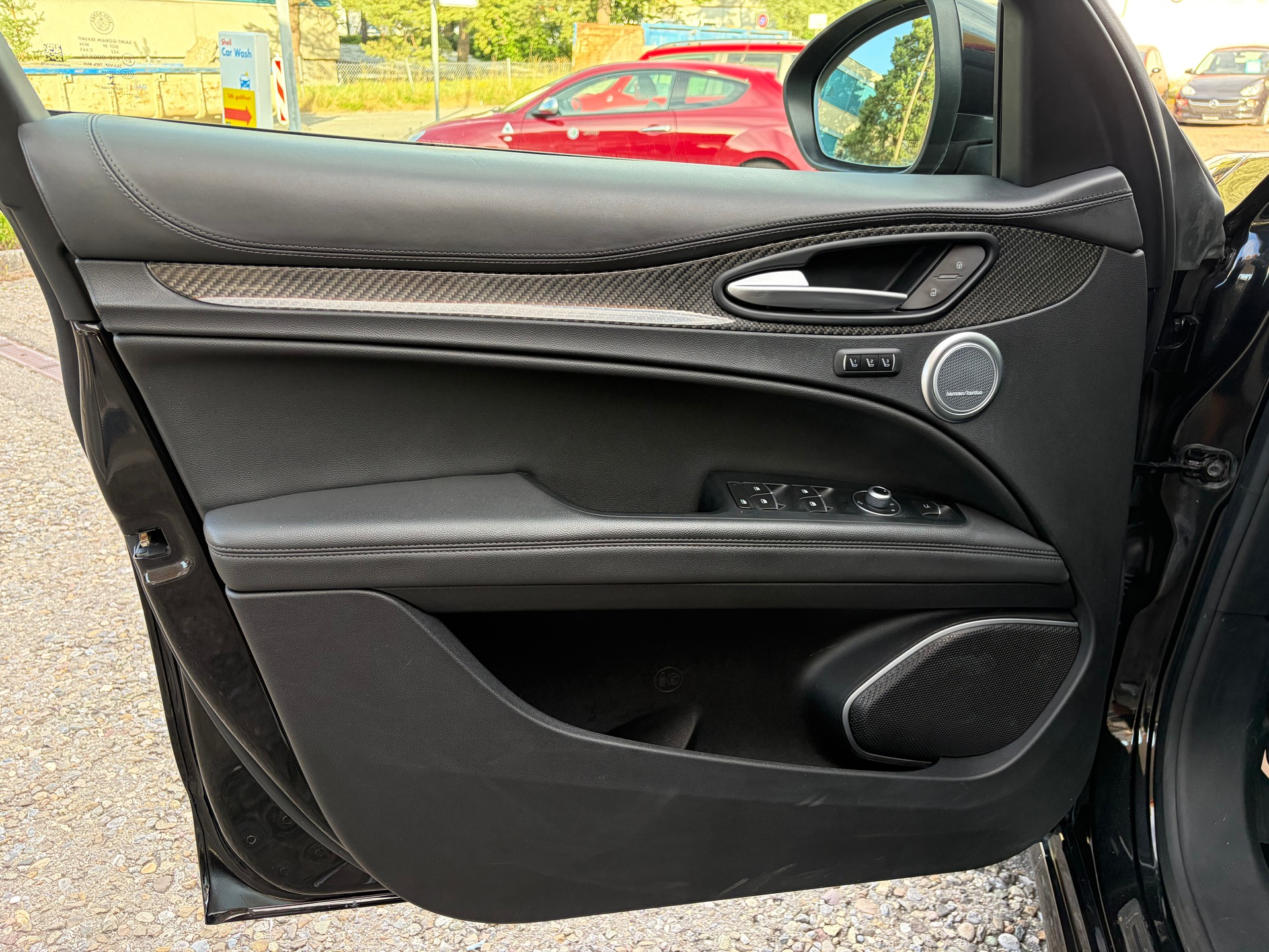 ALFA ROMEO Stelvio 2.9 V6 Quadrifoglio Q4 Automatic-image-2