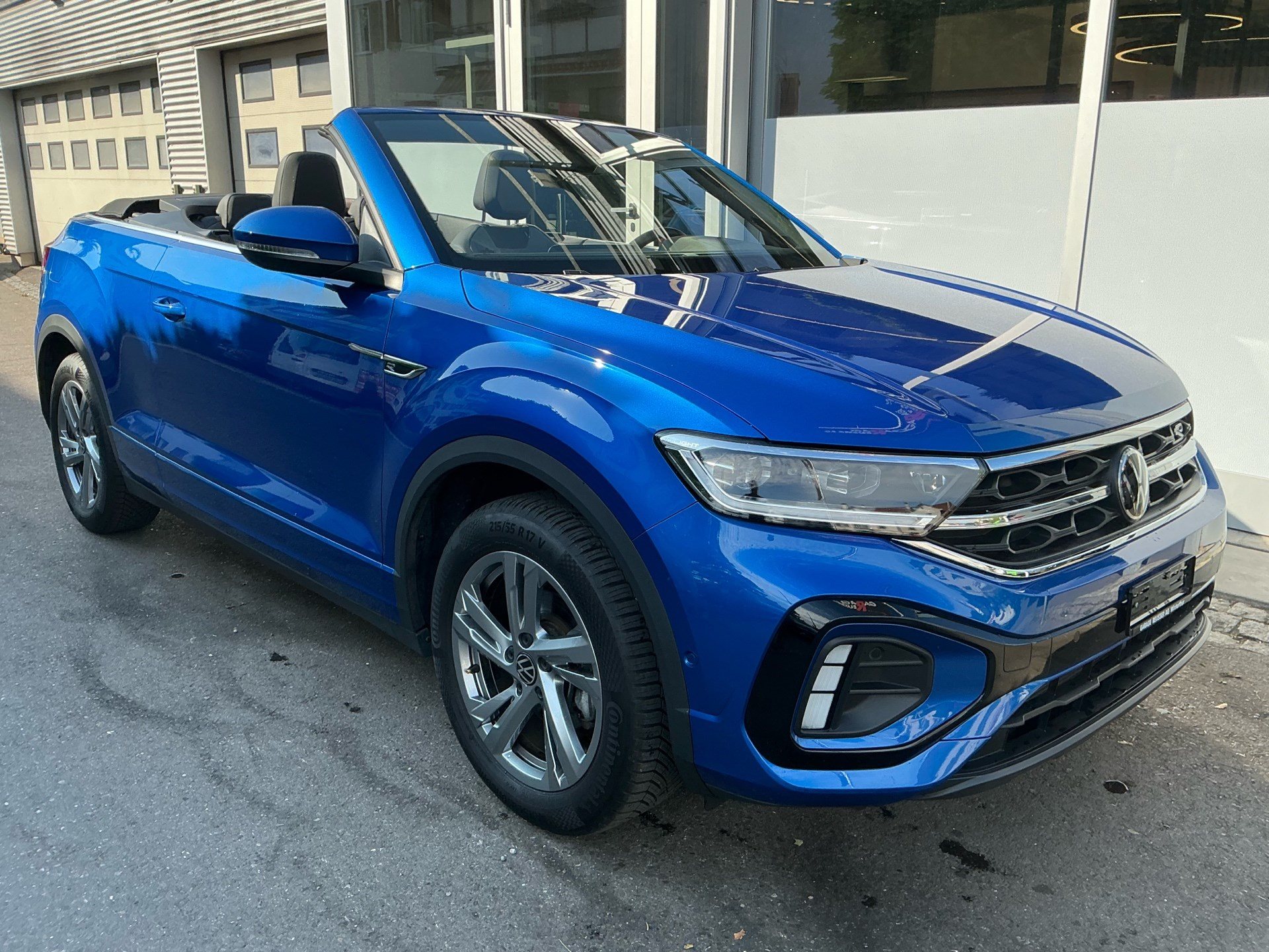 VW T-Roc CABRIOLET 1.5 TSI 150PS R-LINE *** ANHÄNGEKUPPLUNG ***-showroom-element-2