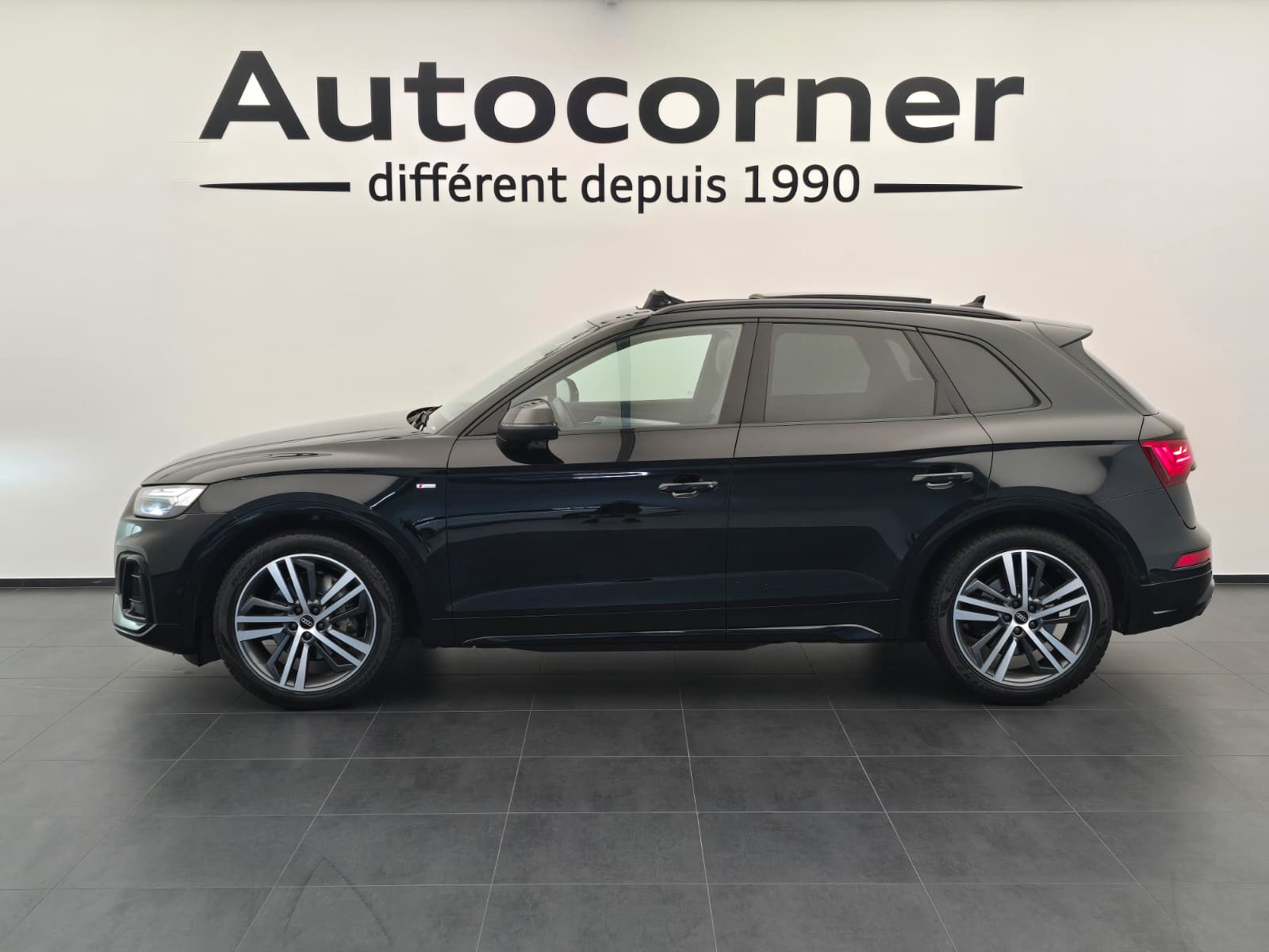AUDI Q5 Sportback 45 TFSI S line quattro S-tronic-image-1