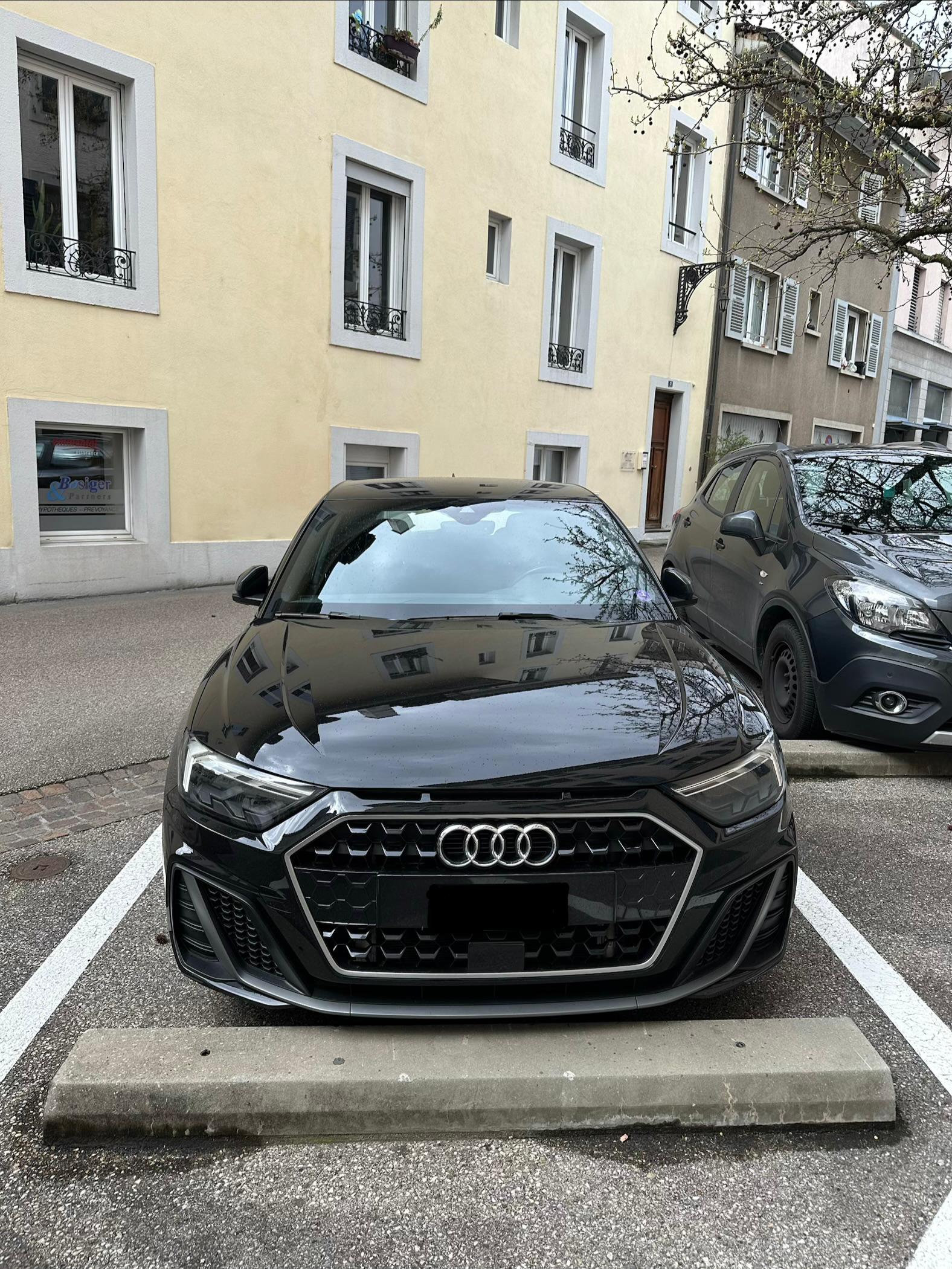 AUDI 1.0 30 TFSI S Line-image-3