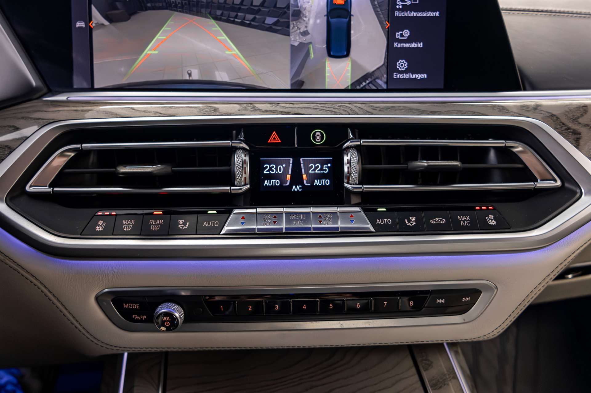 BMW X7 xDrive M50d Steptronic-image-16