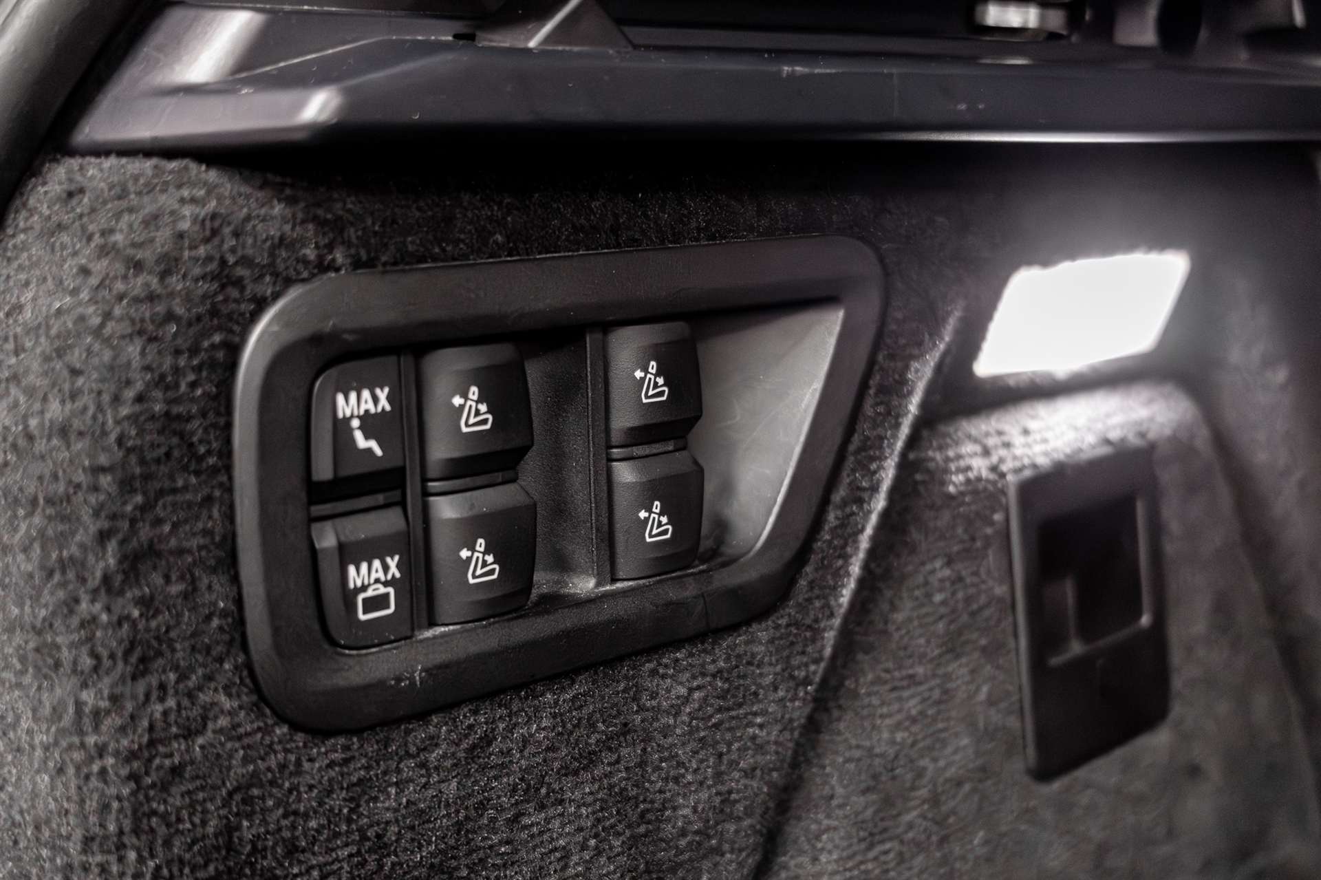 BMW X7 xDrive M50d Steptronic-image-27