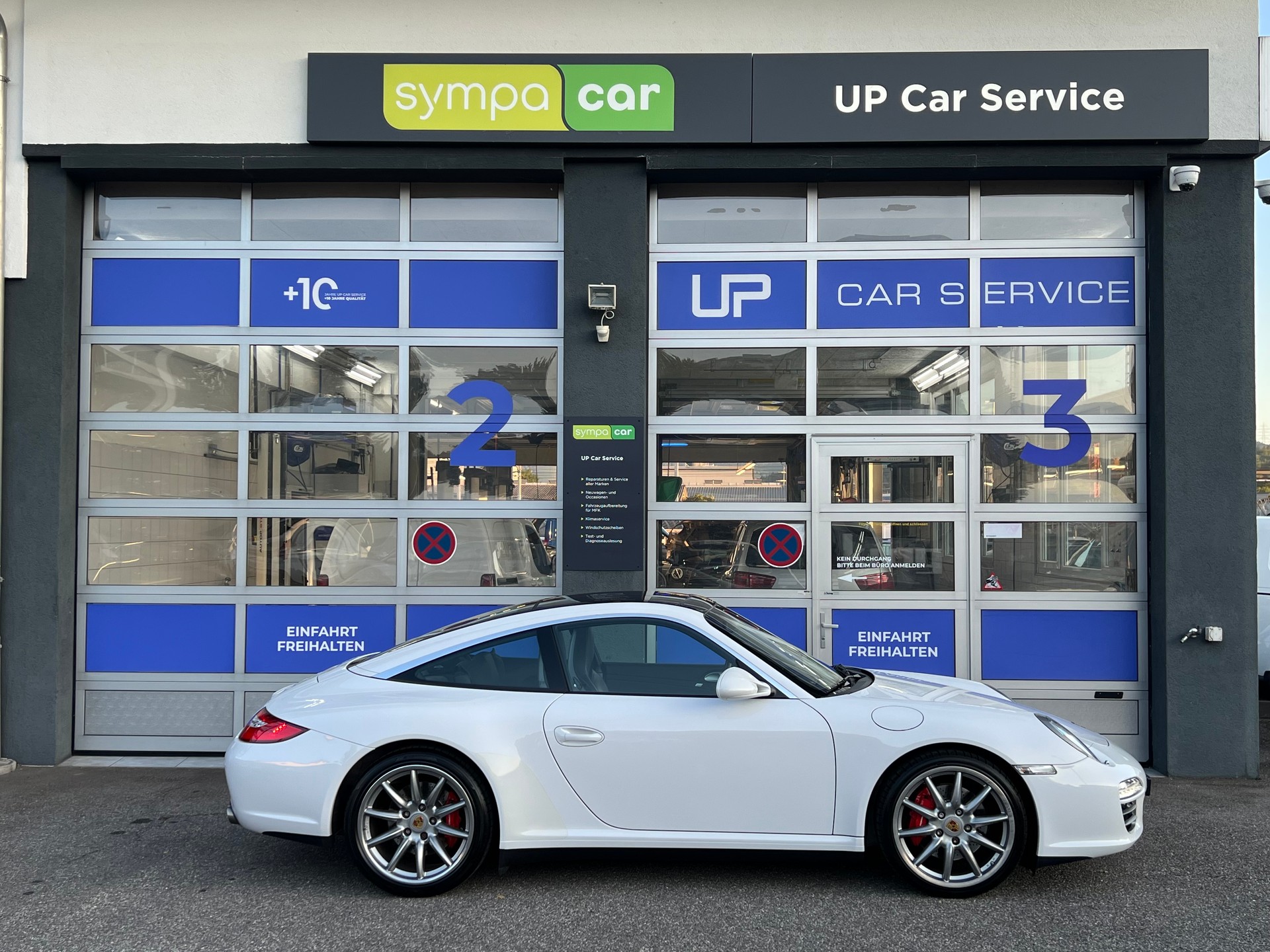 PORSCHE 911 Targa 4S PDK 991.2-showroom-element-3