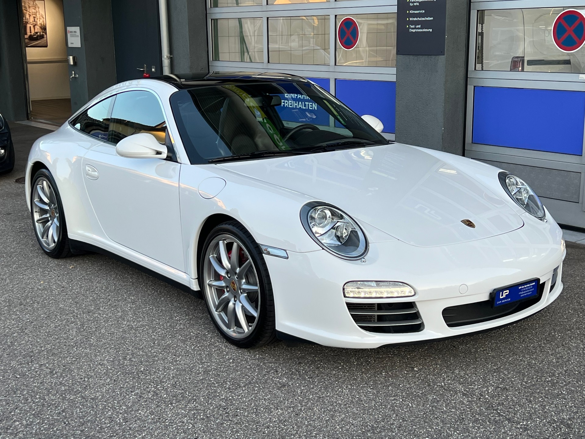 PORSCHE 911 Targa 4S PDK 991.2-showroom-element-2