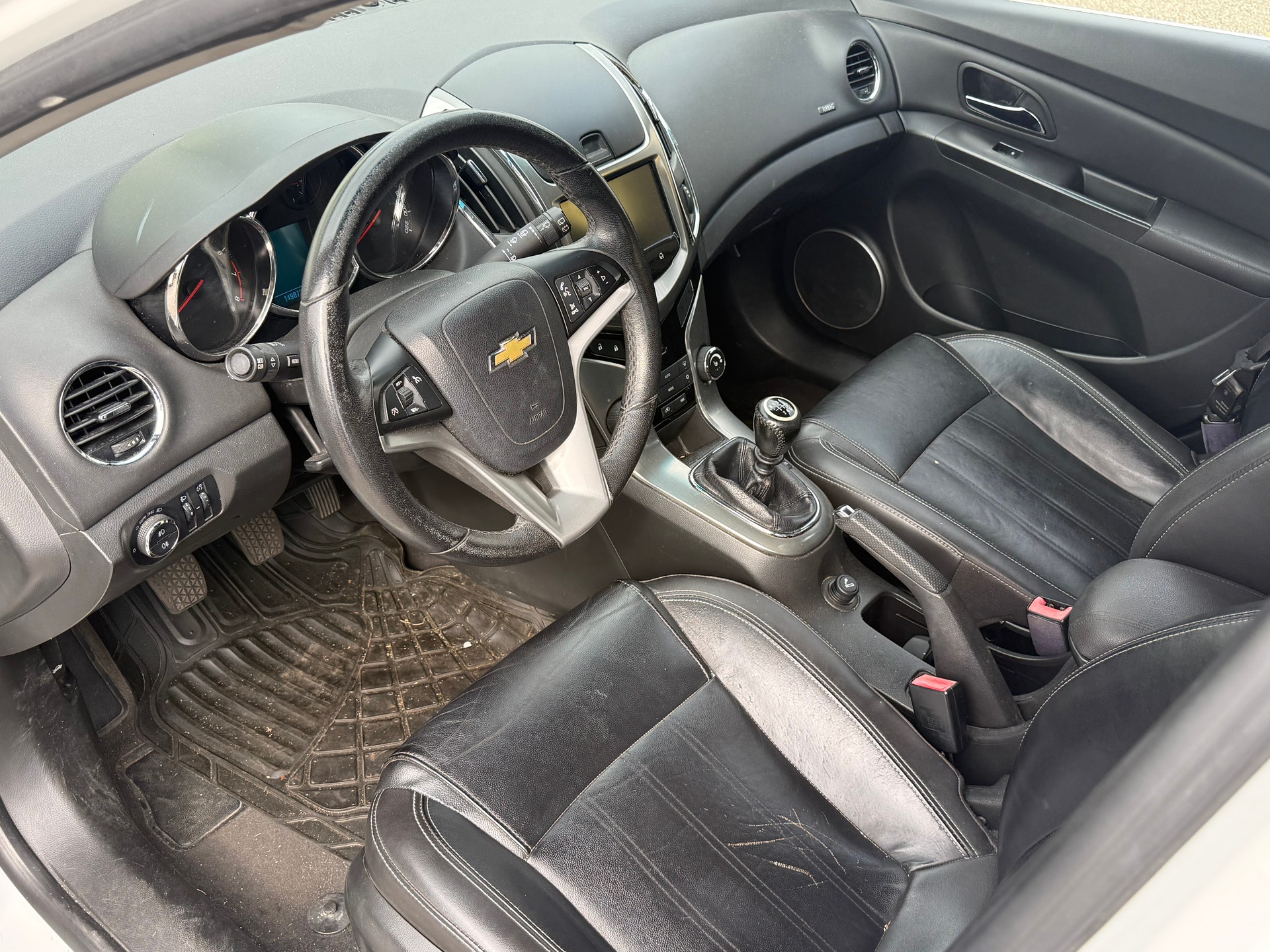 CHEVROLET Cruze Station Wagon 1.4 T LT-image-8
