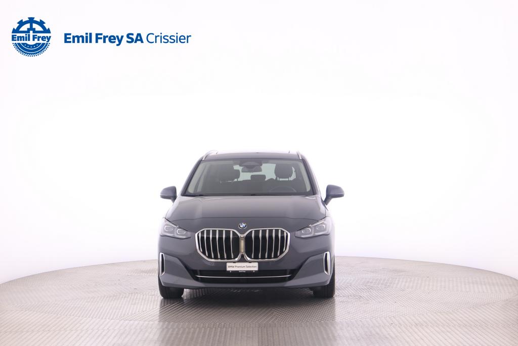 BMW 218i Active Tourer-image-7