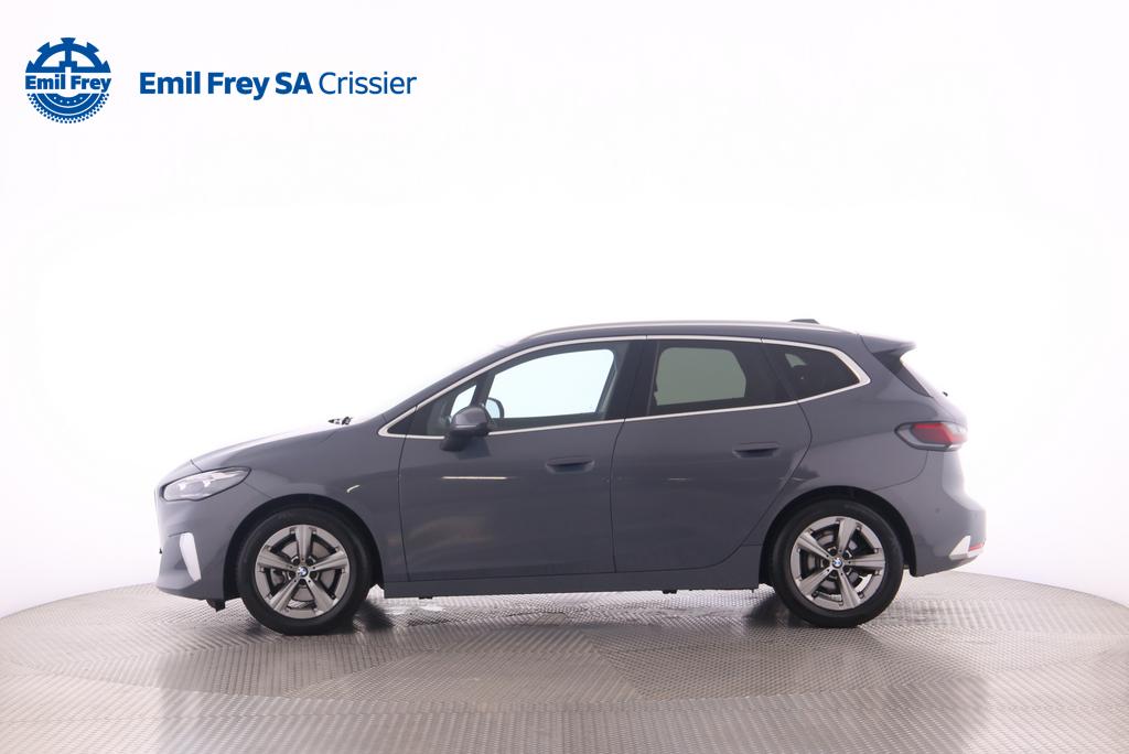 BMW 218i Active Tourer-image-5