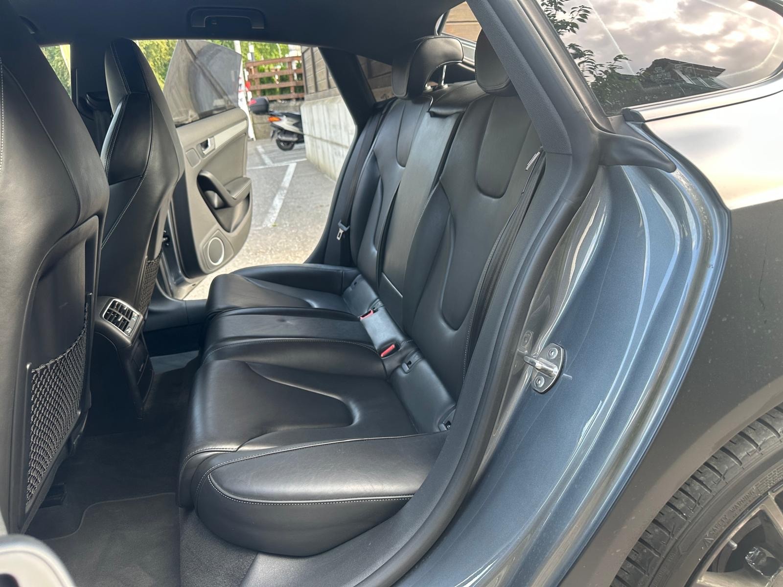 AUDI S5 Sportback 3.0 TFSI quattro S-tronic-image-10