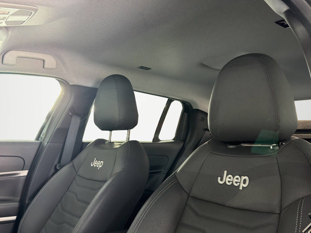 JEEP Avenger Summit-image-16