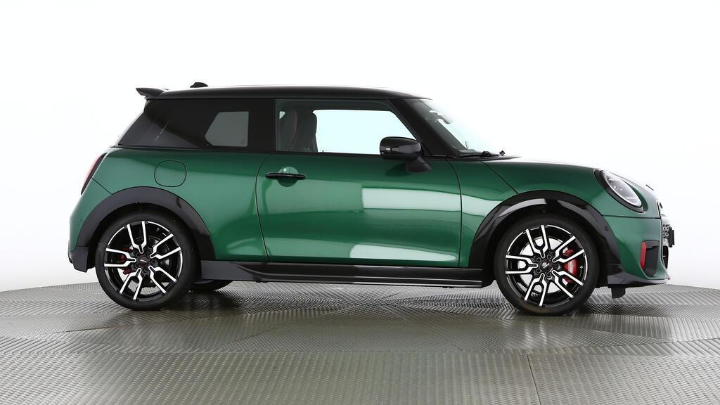 MINI John Cooper Works-image-2