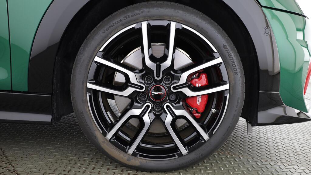 MINI John Cooper Works-image-6