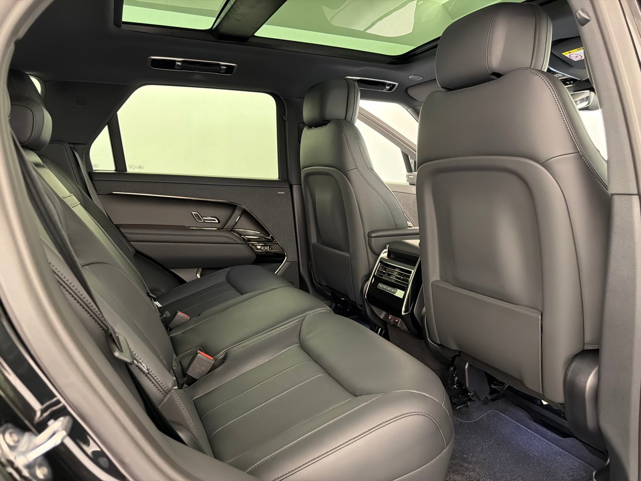 LAND ROVER RR Sport P460e Dyn. SE-image-7