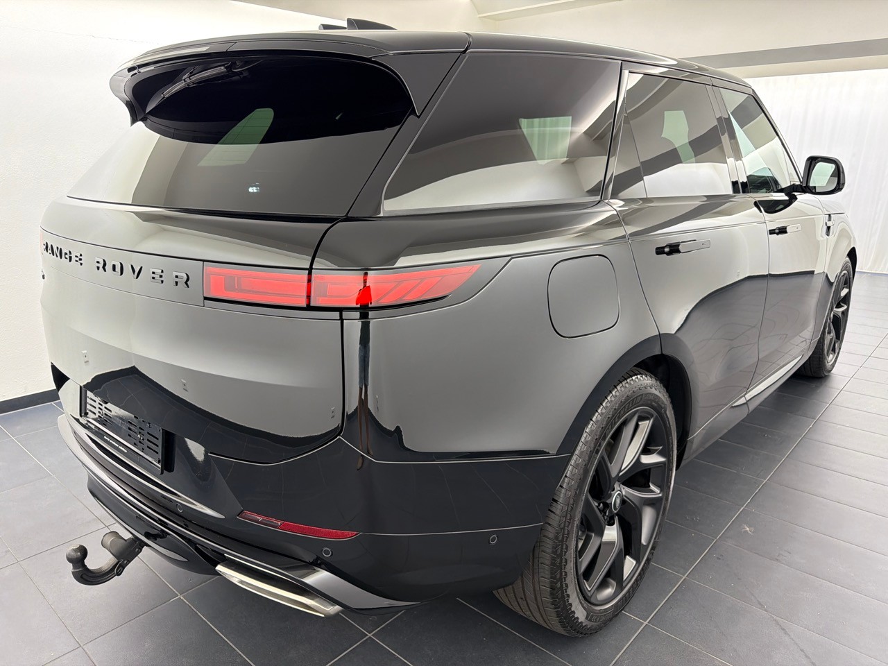 LAND ROVER RR Sport P460e Dyn. SE-image-2