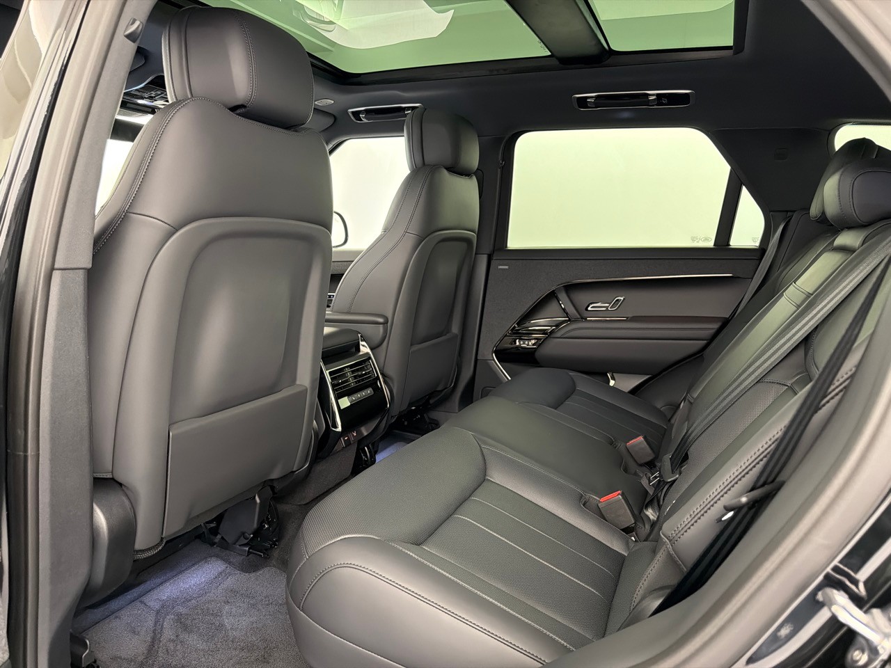 LAND ROVER RR Sport P460e Dyn. SE-image-5