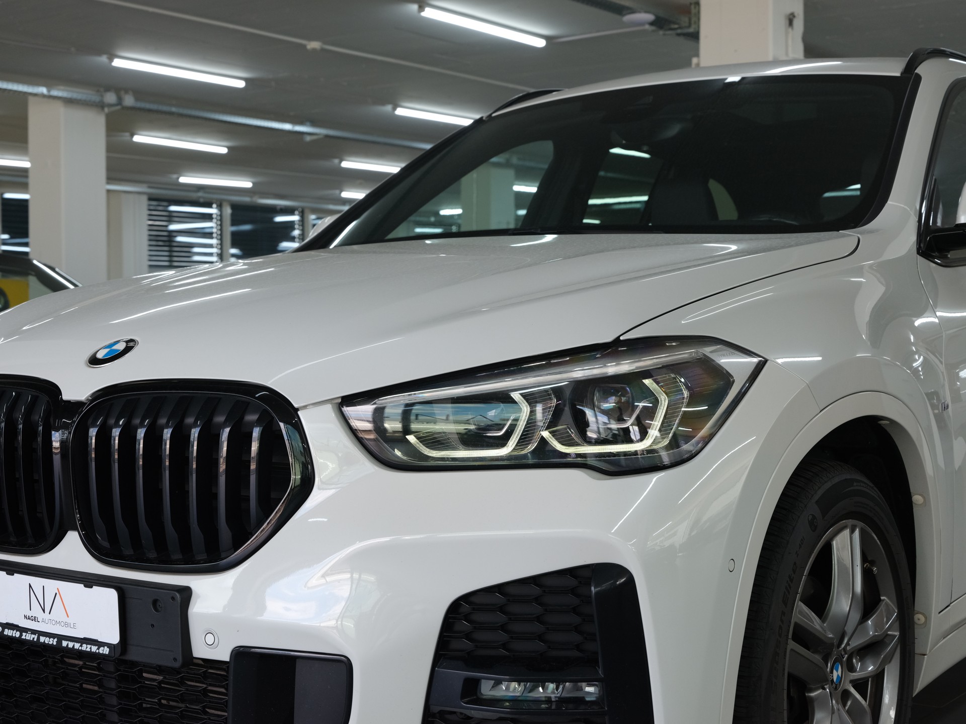 BMW X1 xDrive 20d M Sport Fleet Edition Steptronic *Panorama* *Rückfahrkamera* *Carplay*-image-10