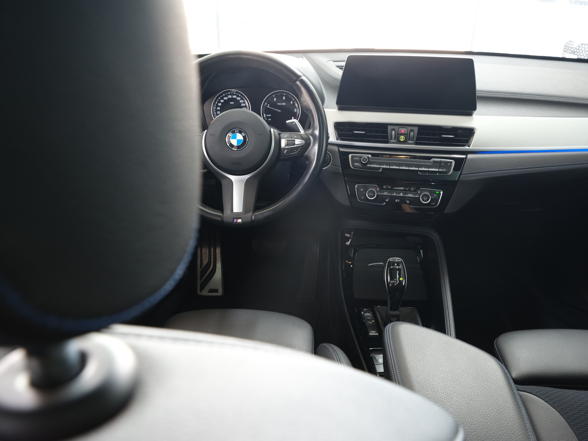 BMW X1 xDrive 20d M Sport Fleet Edition Steptronic *Panorama* *Rückfahrkamera* *Carplay*-image-22