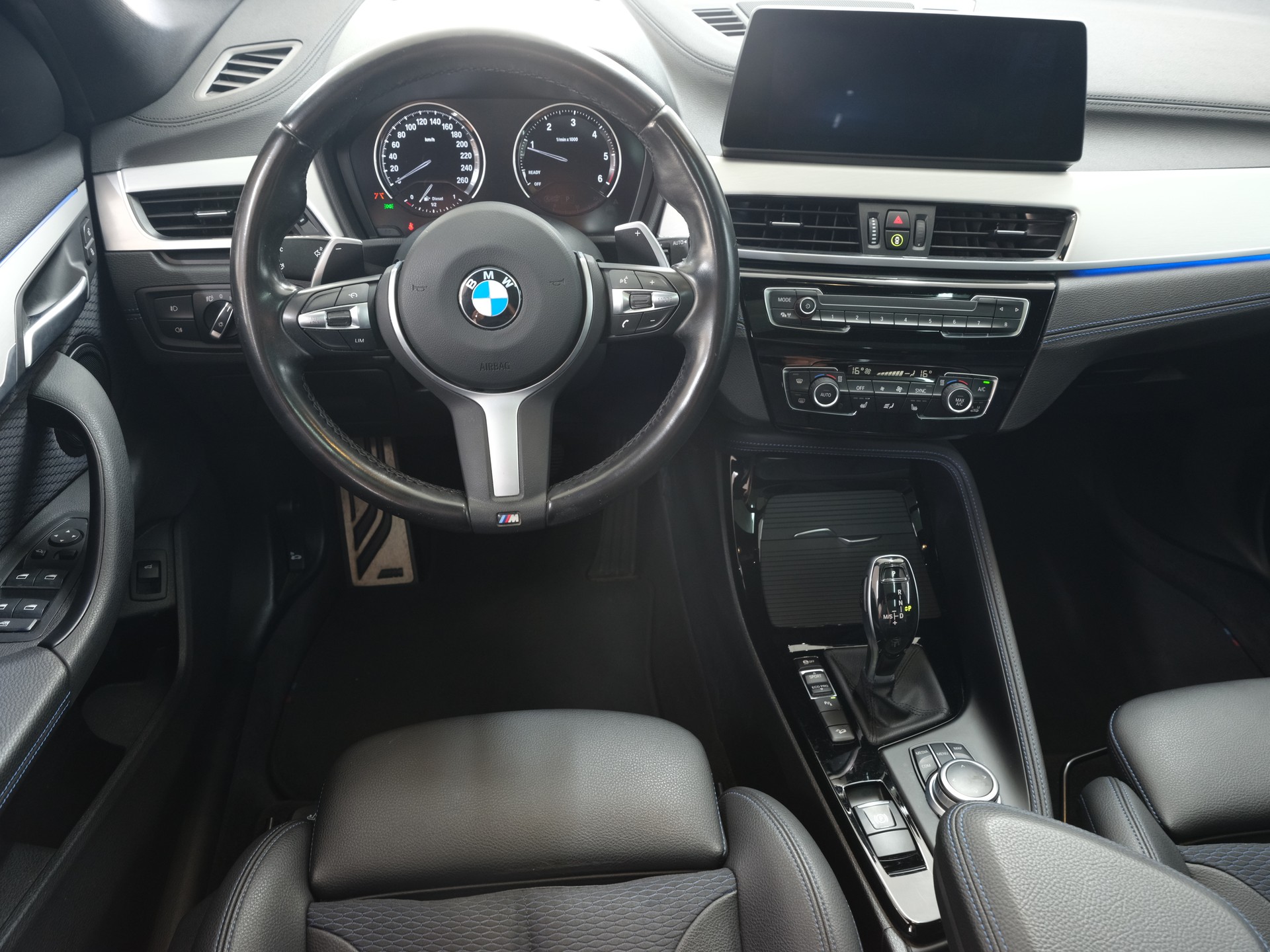 BMW X1 xDrive 20d M Sport Fleet Edition Steptronic *Panorama* *Rückfahrkamera* *Carplay*-image-20
