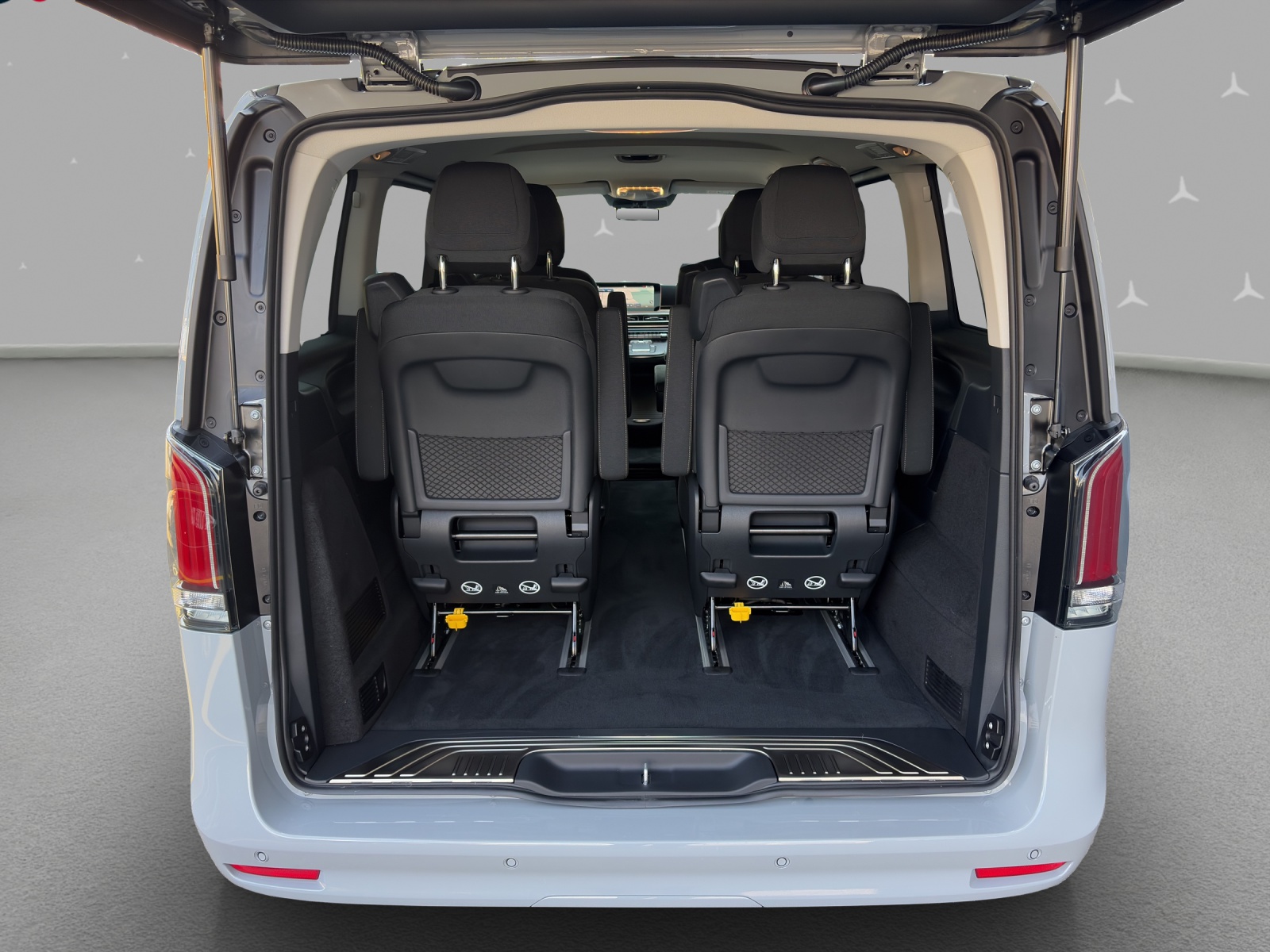 MERCEDES-BENZ V 250 d kompakt 4Matic Style 9G-Tronic-image-13