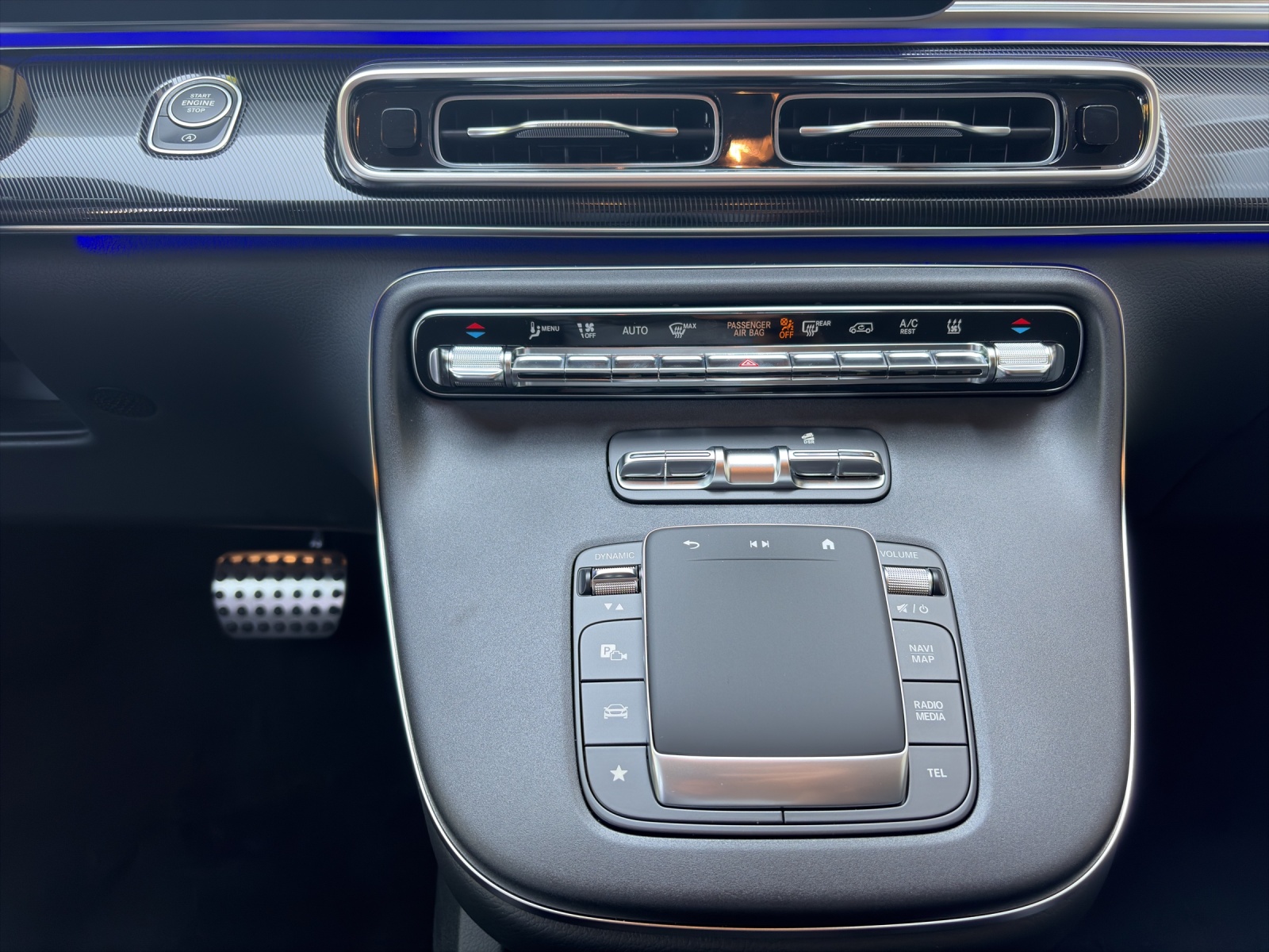 MERCEDES-BENZ V 250 d kompakt 4Matic Style 9G-Tronic-image-9