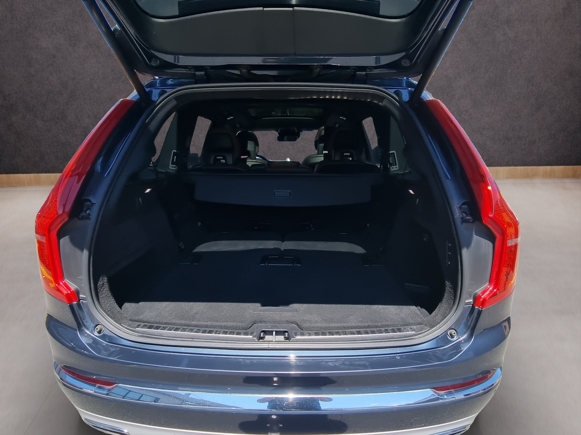 VOLVO XC90 2.0 T8 TE Inscription 7P. eAWD-image-8
