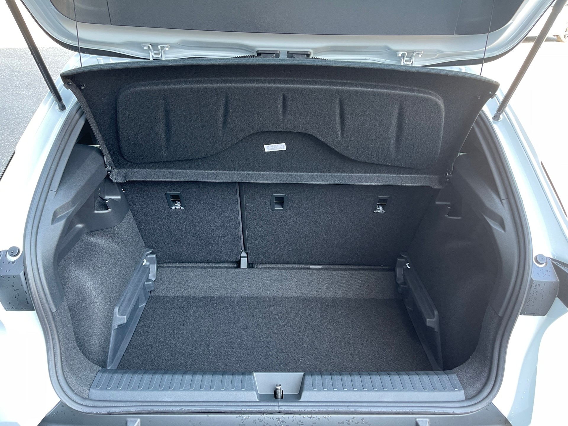 CUPRA Raval 52 kWh Dynamic Launch Edition-image-4