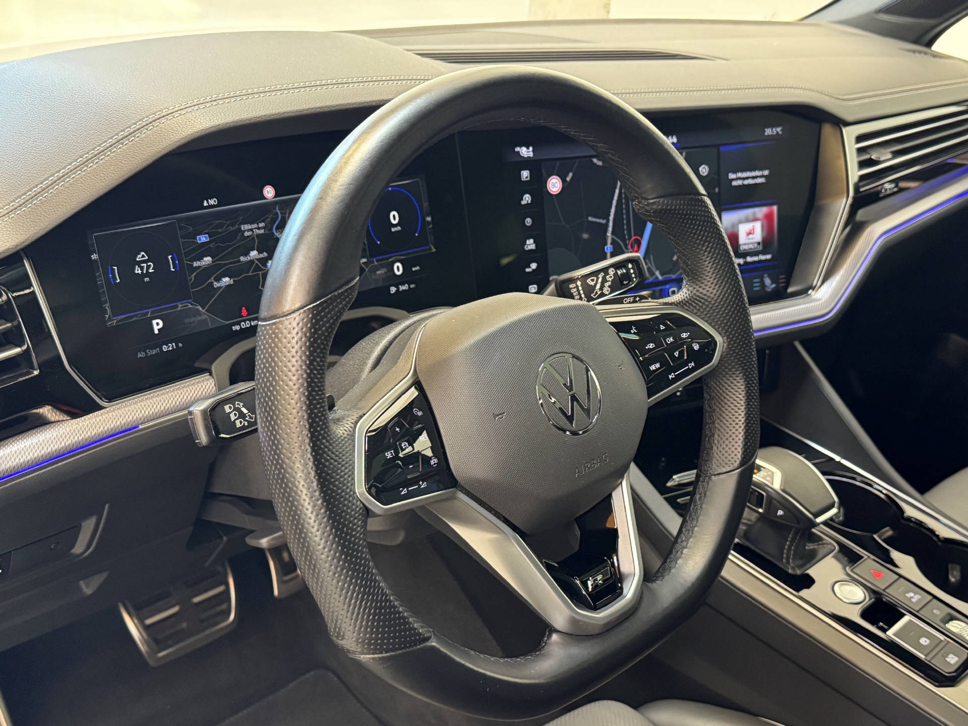 VW Touareg 3.0 V6 TDI 286 R-Line-image-6