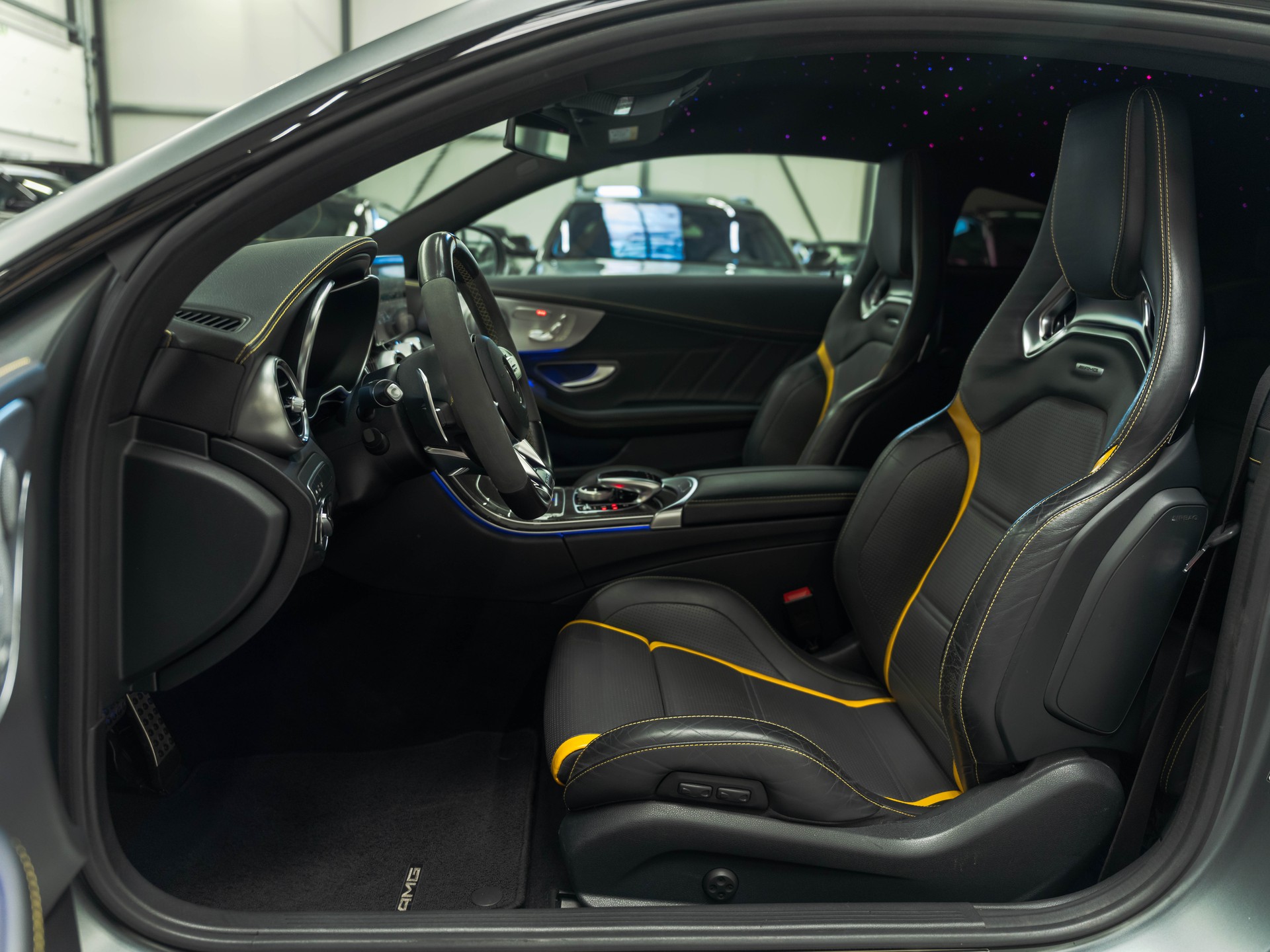 MERCEDES-BENZ C 63 S AMG 9G-tronic-image-8