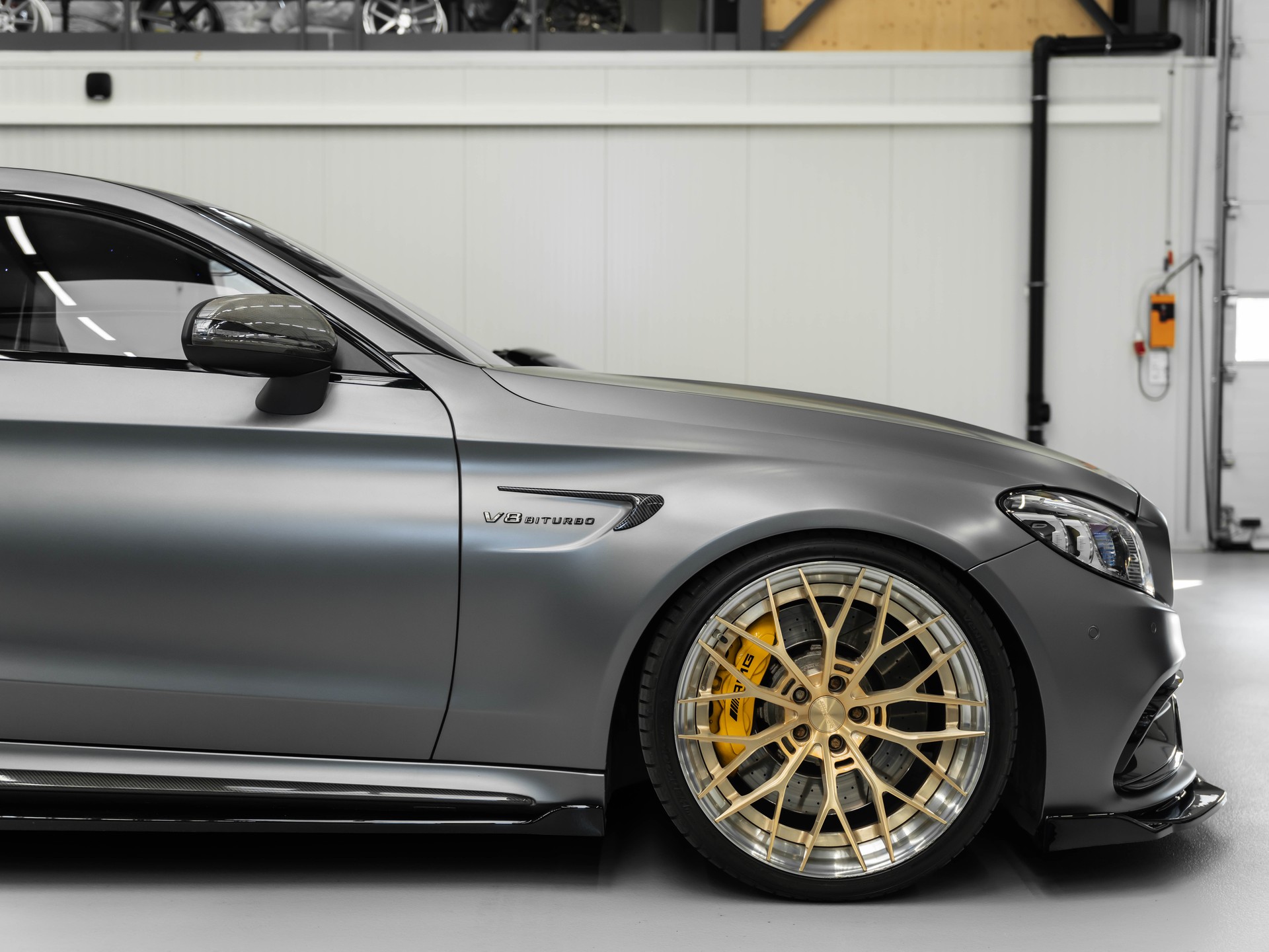 MERCEDES-BENZ C 63 S AMG 9G-tronic-image-19