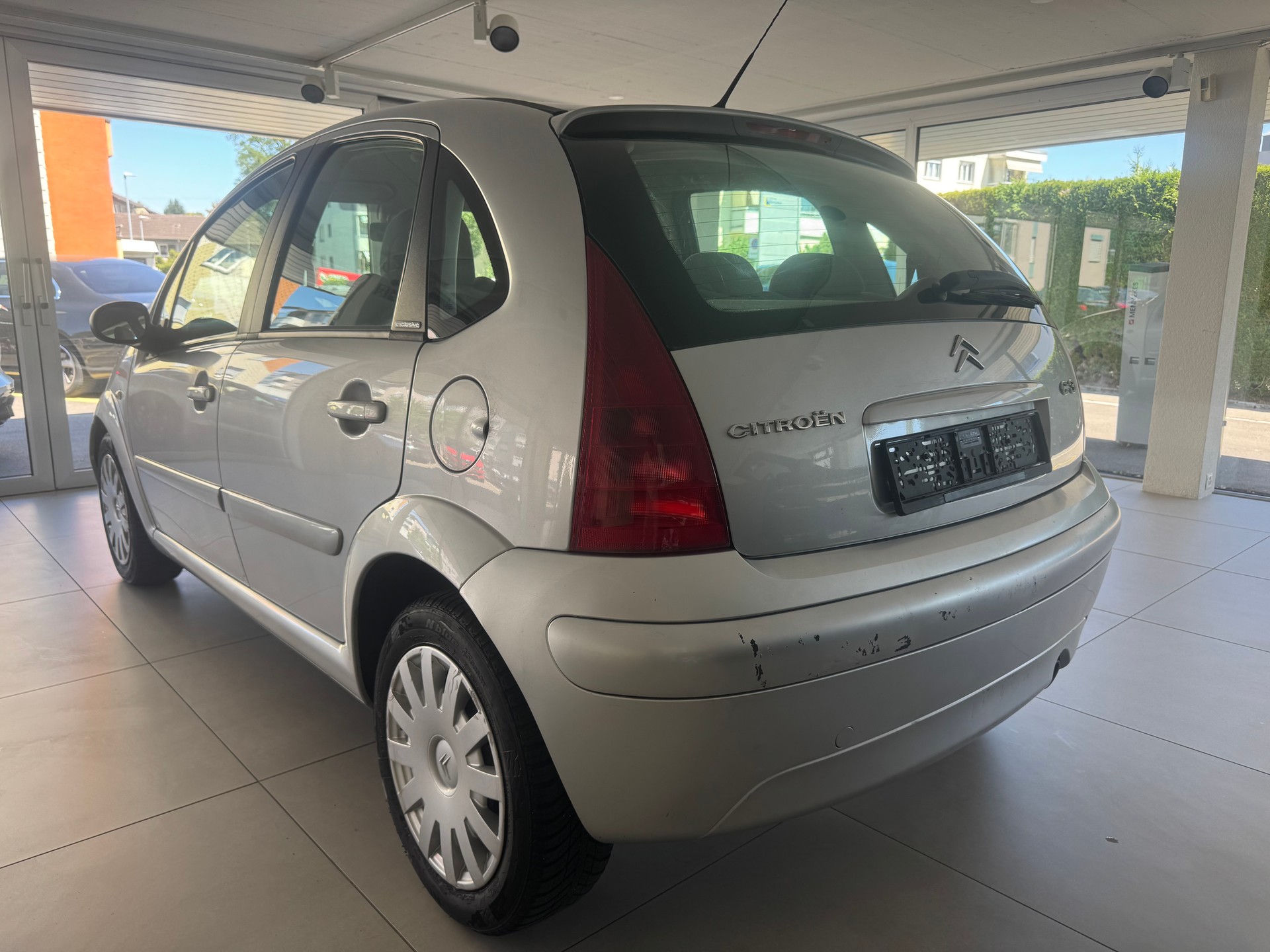 CITROEN C3 1.4i Exclusive-image-6
