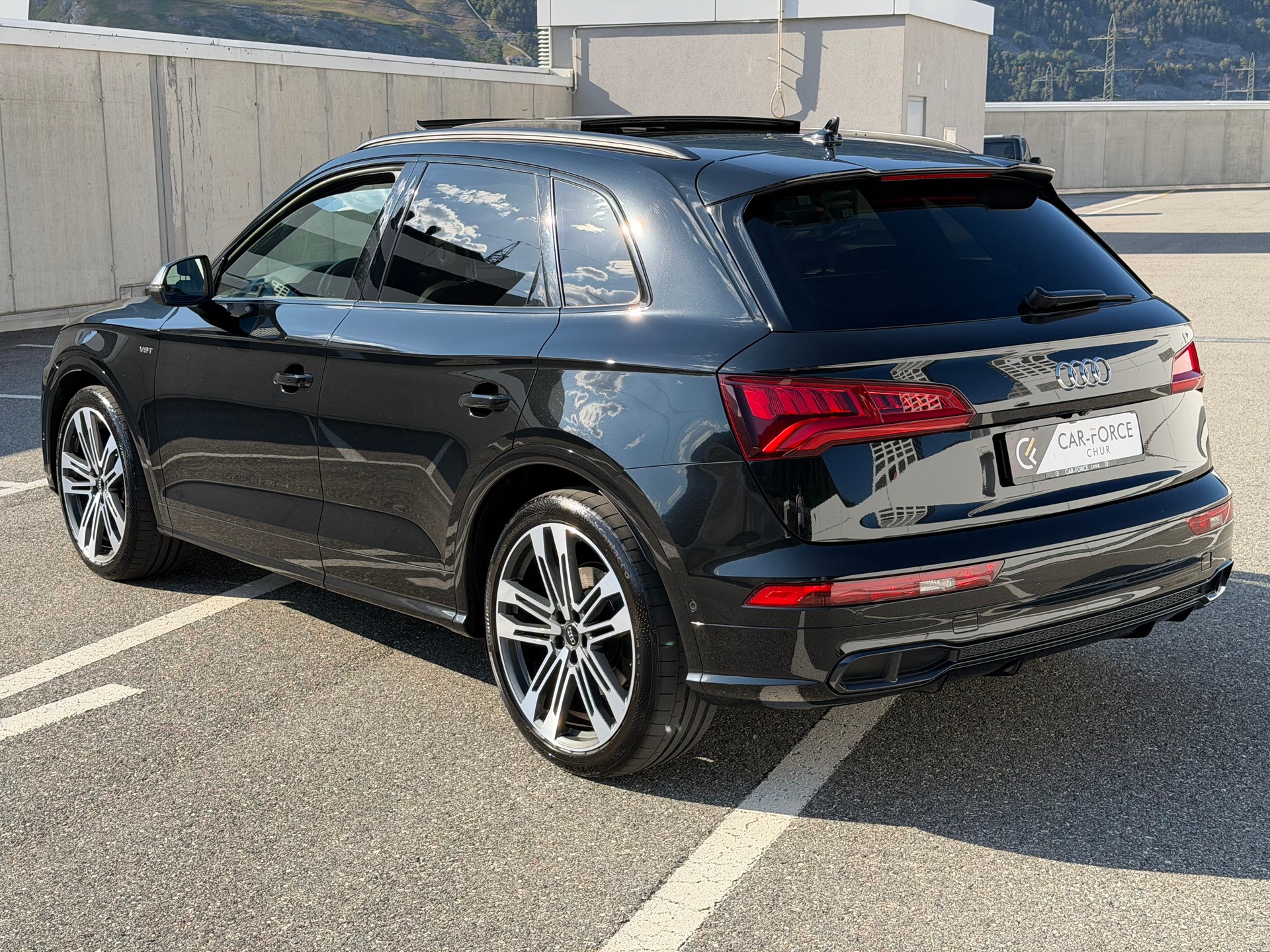 AUDI SQ5 3.0 TFSI quattro S-tronic-image-3