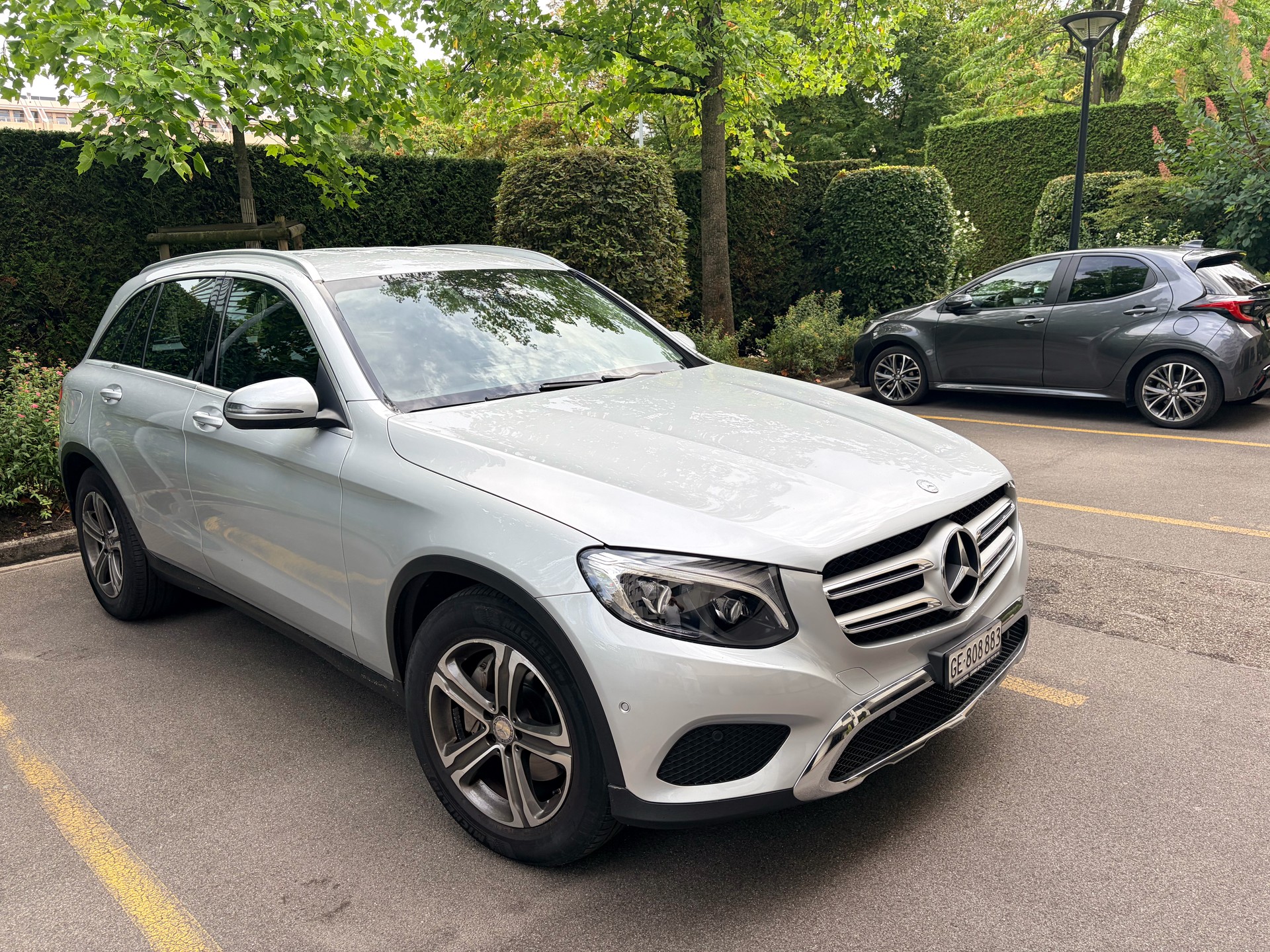MERCEDES-BENZ GLC 220 d 4m-image-1