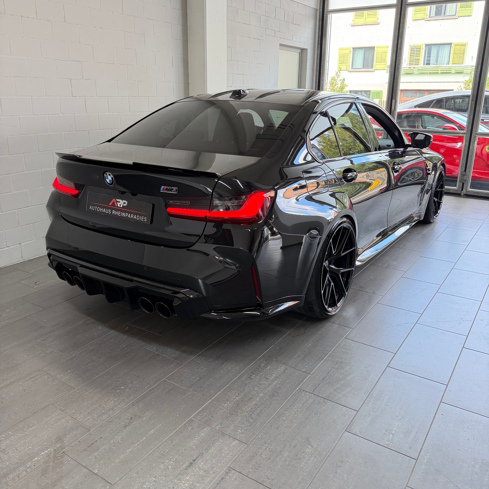 BMW M3 Competition M xDrive * Schalensitze * Carbondach * Headup * Harman Kardon *-image-3