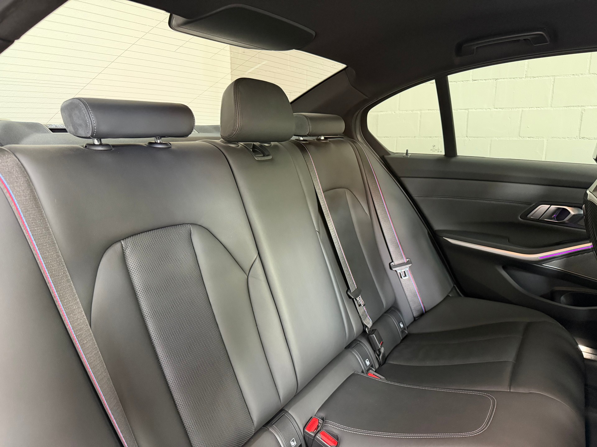 BMW M3 Competition M xDrive * Schalensitze * Carbondach * Headup * Harman Kardon *-image-11