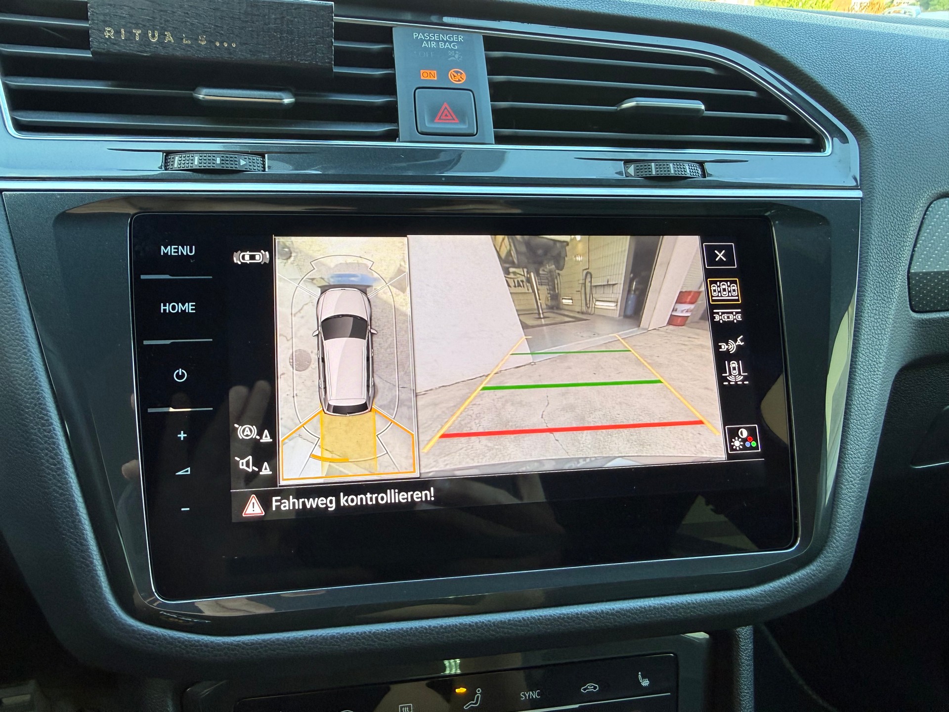 VW Tiguan 2.0TSI R-Line 4Motion DSG-image-9