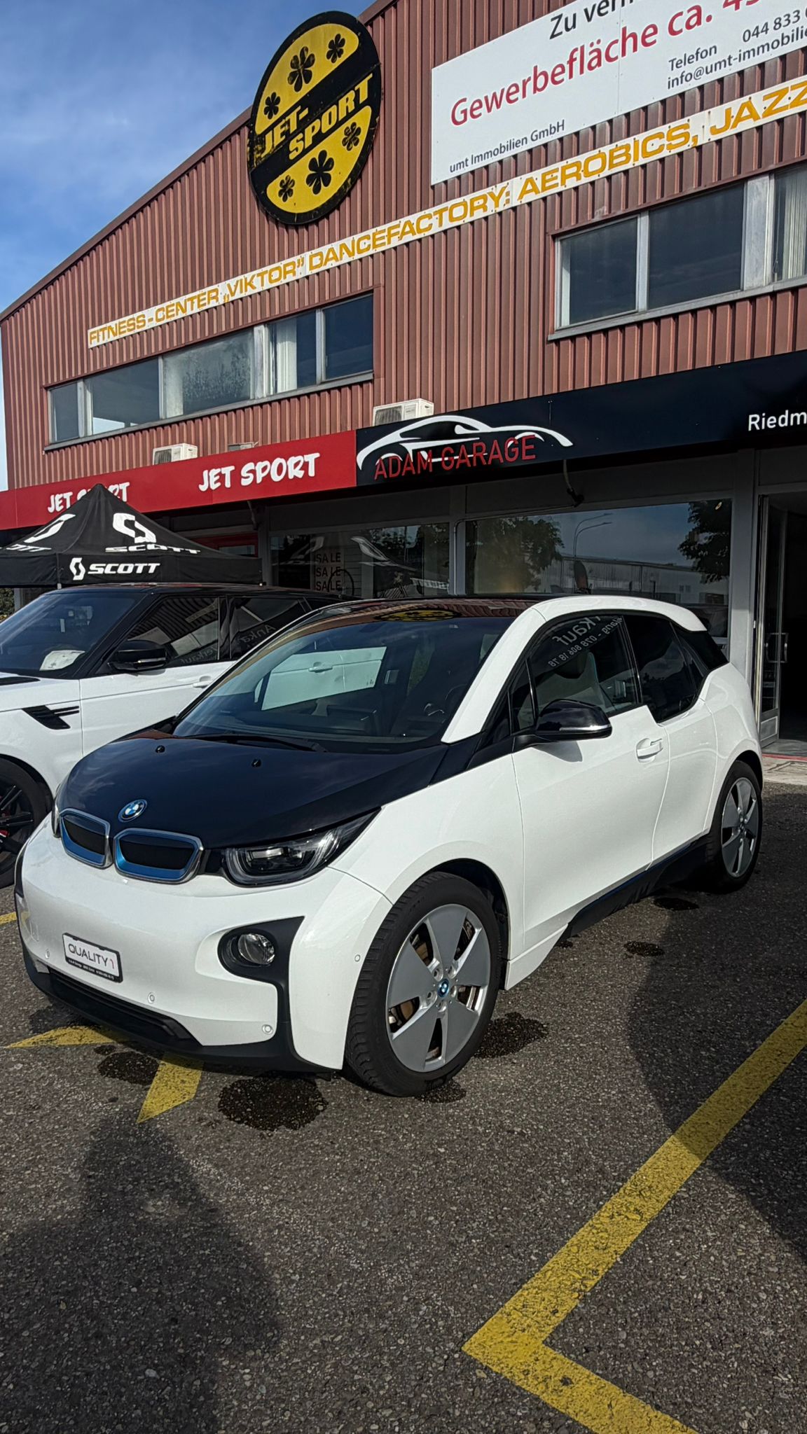 BMW i3 (60Ah)-image-1