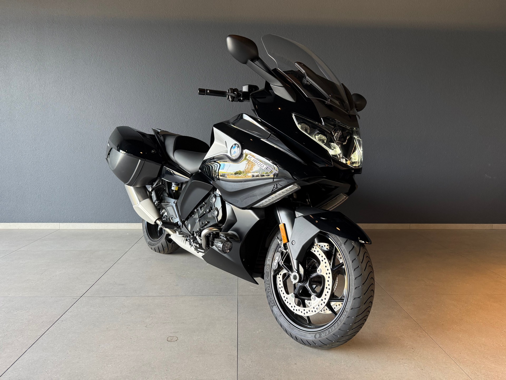 BMW K 1600 GT-showroom-element-3