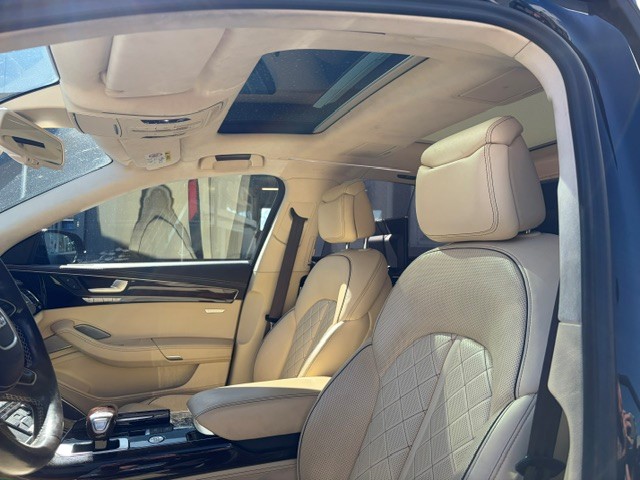 AUDI A8 4.2 V8 TDI quat. T-Tronic LWB-image-10