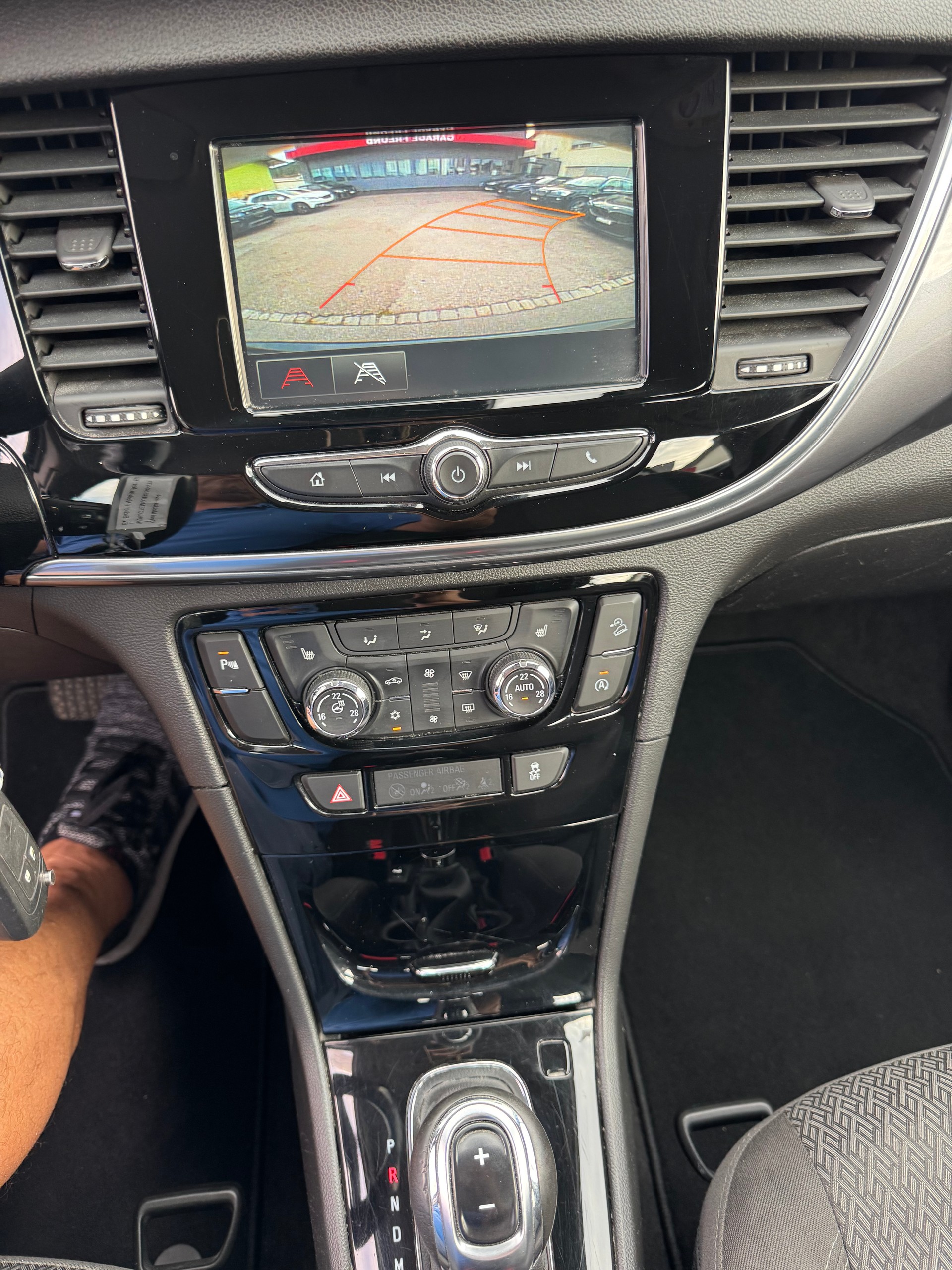 OPEL Mokka X 1.4i 16V Turbo Enjoy 4WD Automatik-image-13