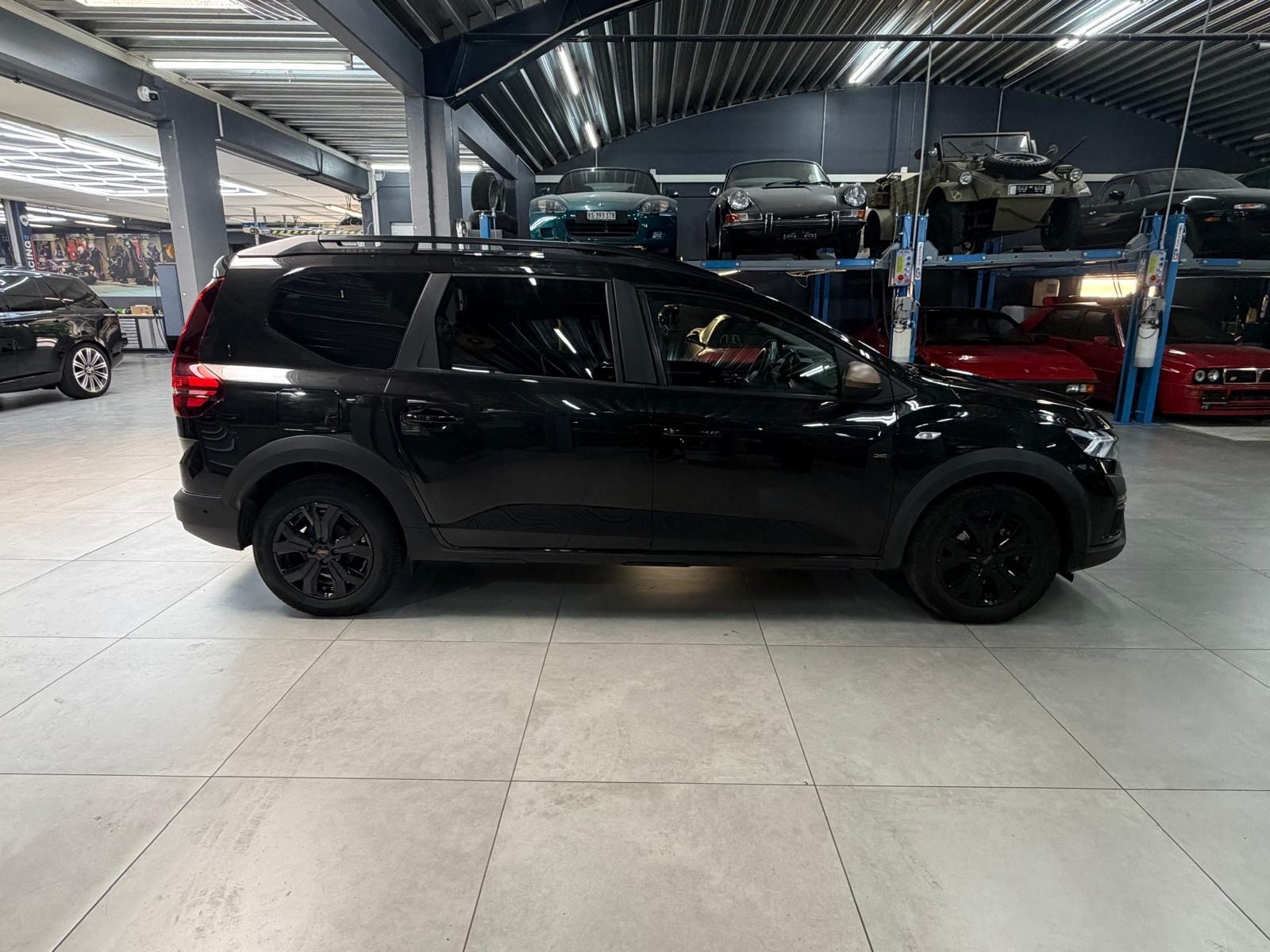 DACIA Jogger HEV 140 Expression-image-3