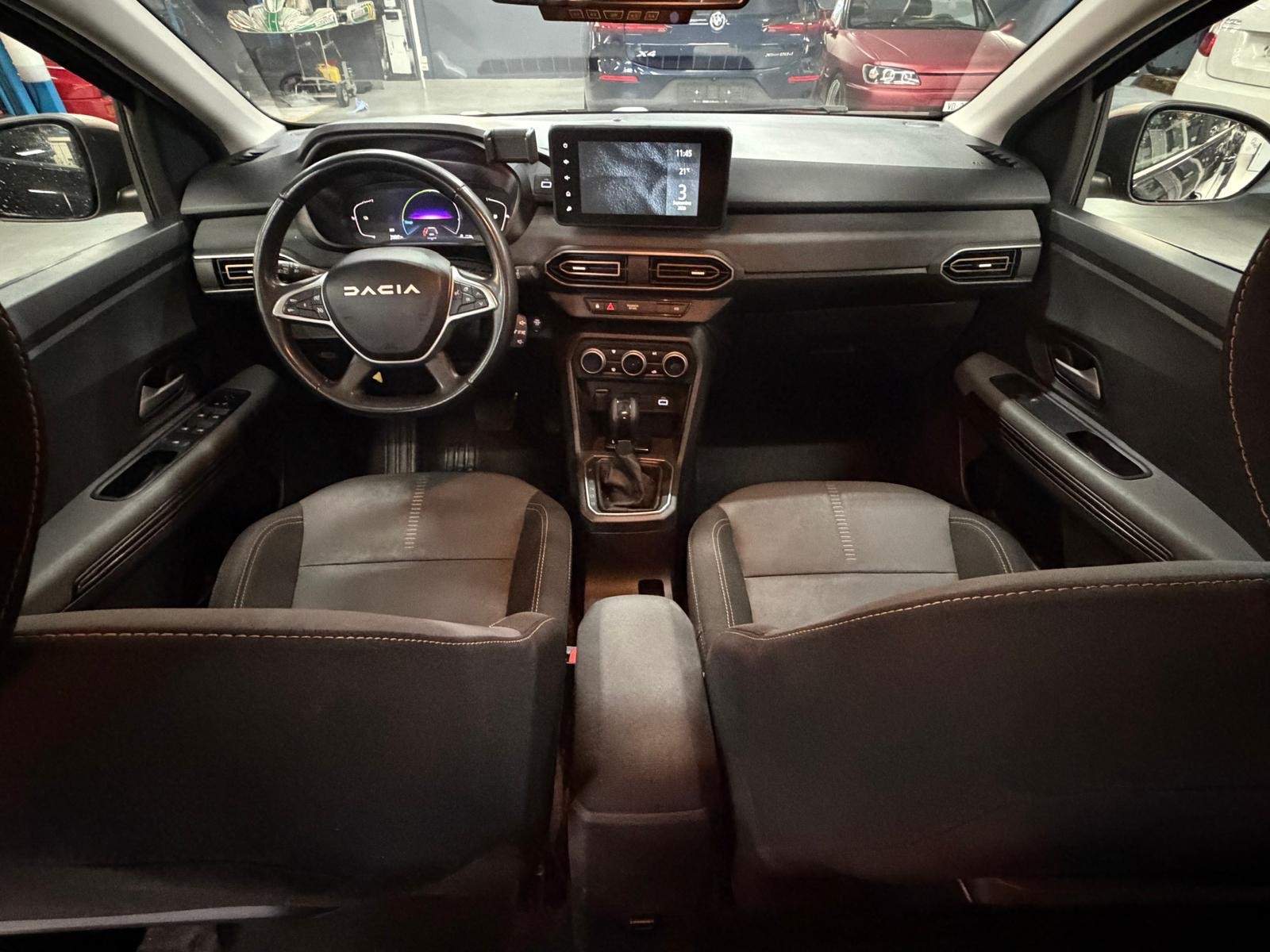 DACIA Jogger HEV 140 Expression-image-14