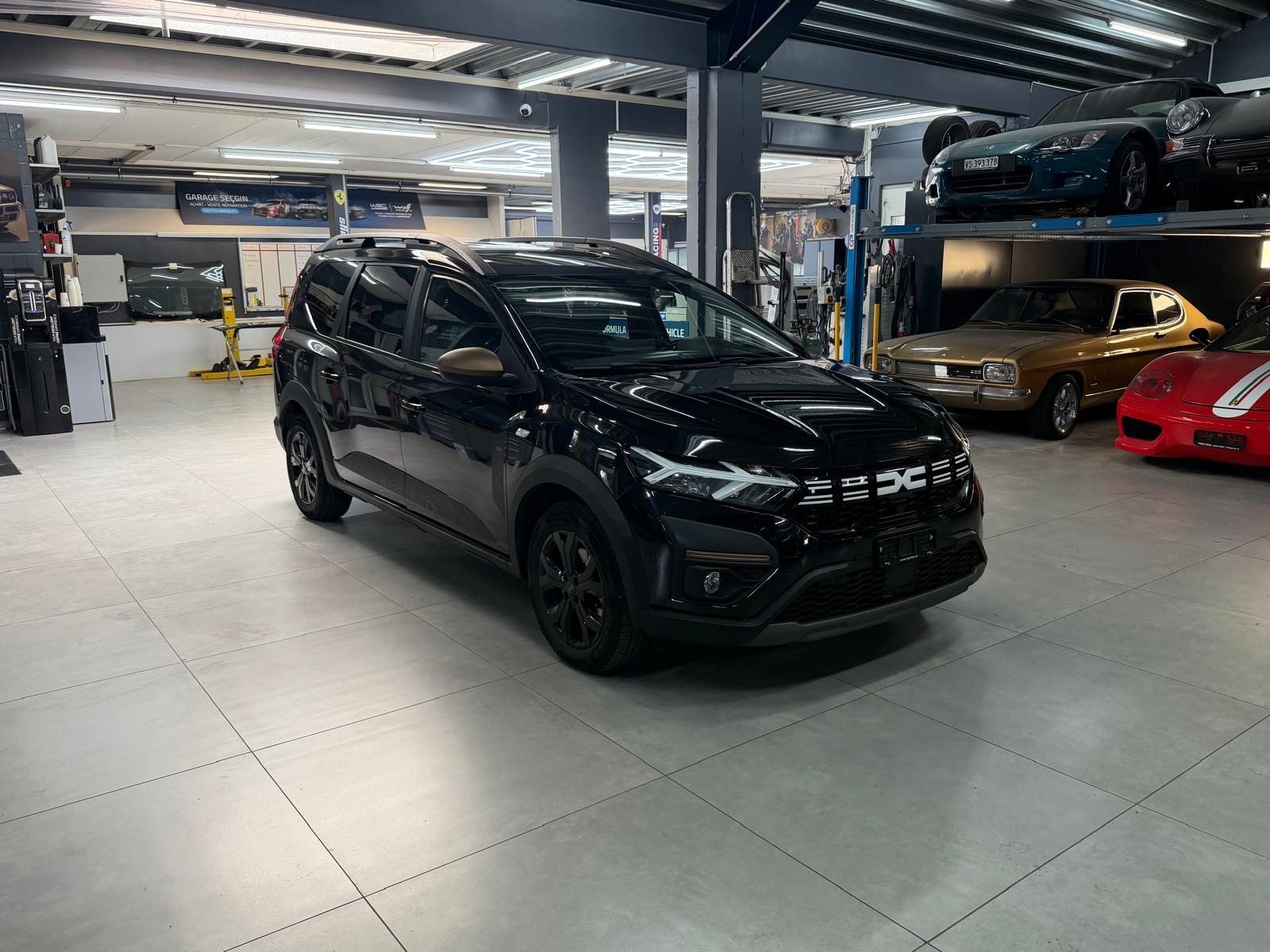 DACIA Jogger HEV 140 Expression-image-2