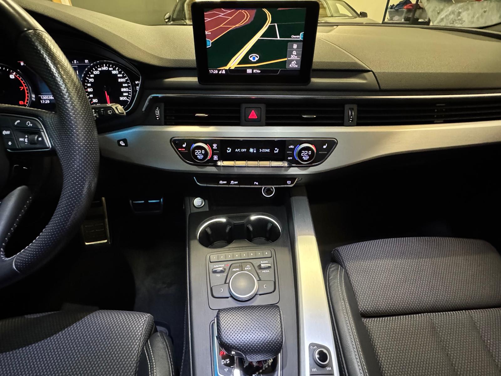 AUDI A4 Avant TFSI Sport S-tronic-image-13