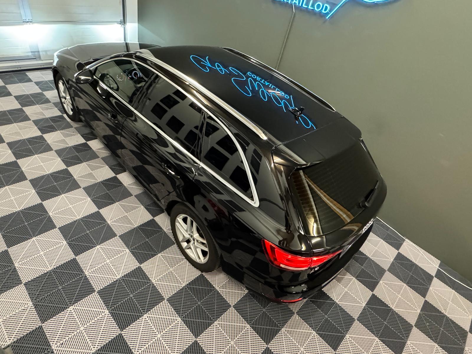 AUDI A4 Avant TFSI Sport S-tronic-image-2