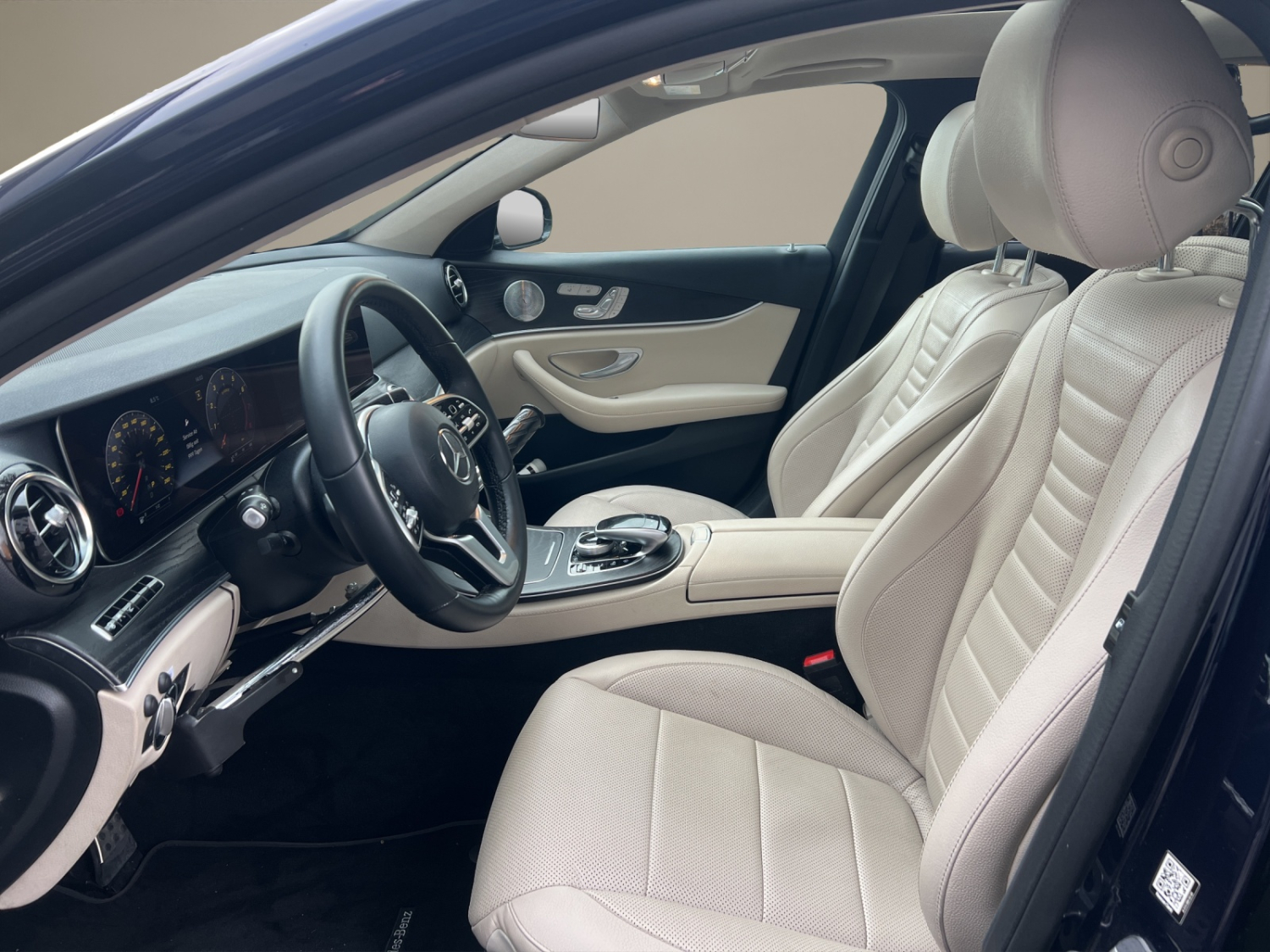MERCEDES-BENZ E-Klasse W213 E 450 Avantgarde 4matic-image-8