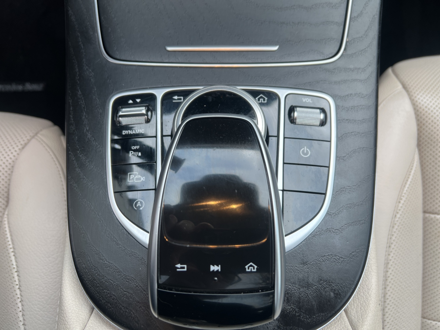 MERCEDES-BENZ E-Klasse W213 E 450 Avantgarde 4matic-image-13